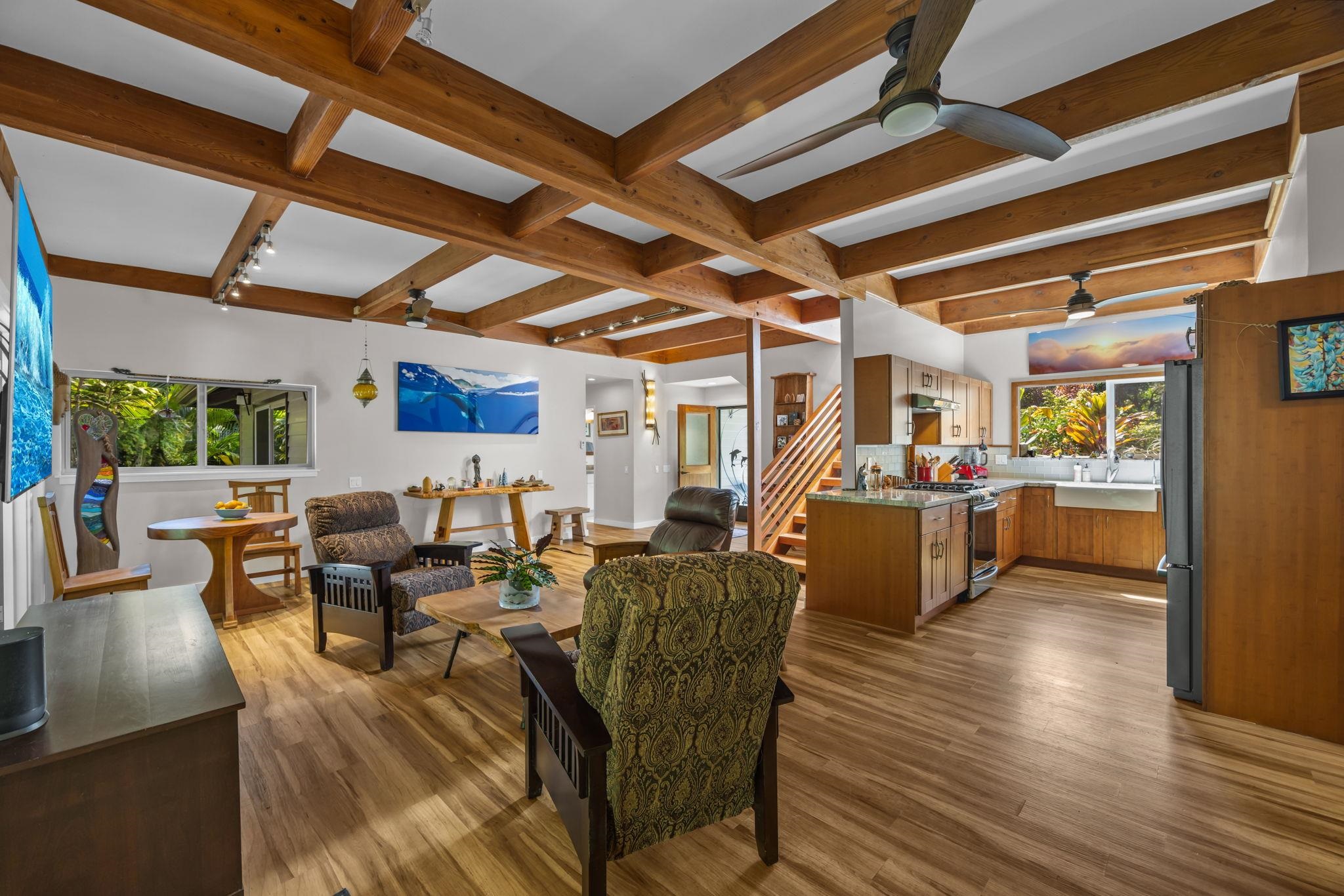 408841 Property Photo 27