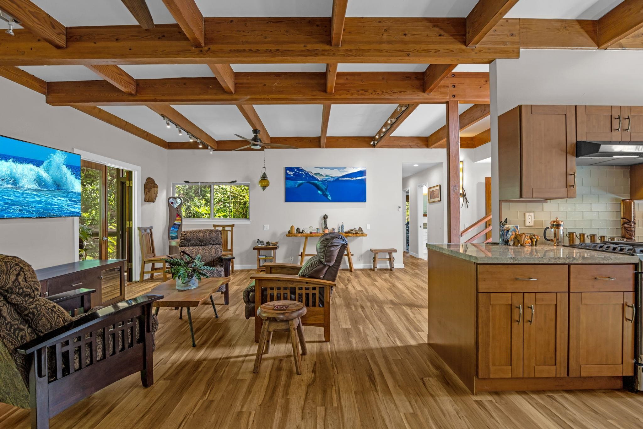 408841 Property Photo 28