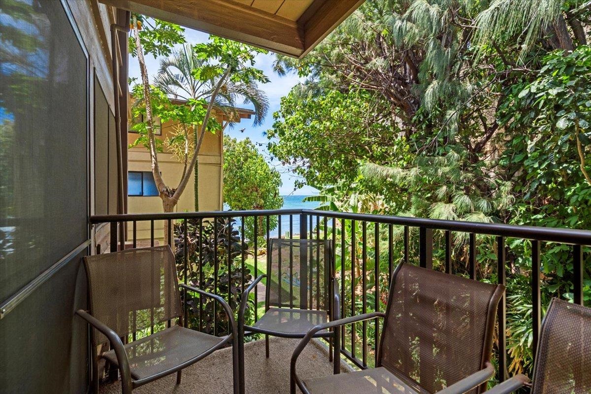 280 Hauoli St Property Photo 10