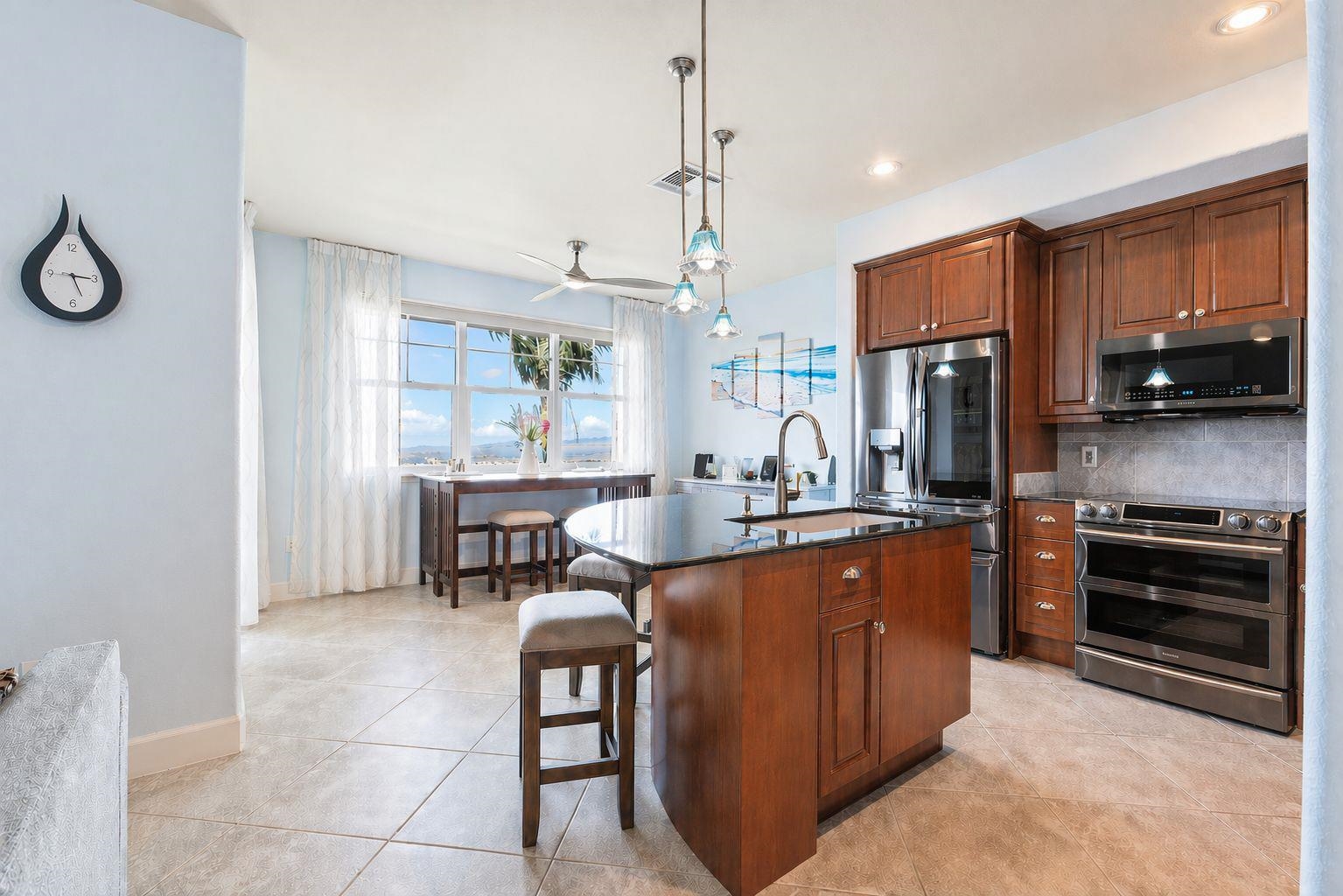 15 Awela Circle Property Photo 2
