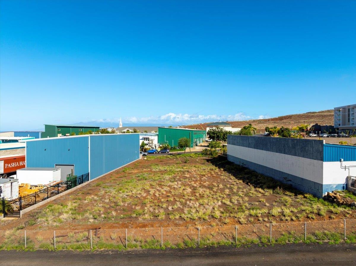 214 Kupuohi St Property Photo 14