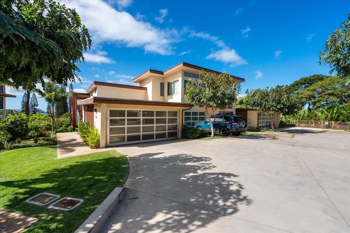 197 Holokahiki Ln Property Photo 3