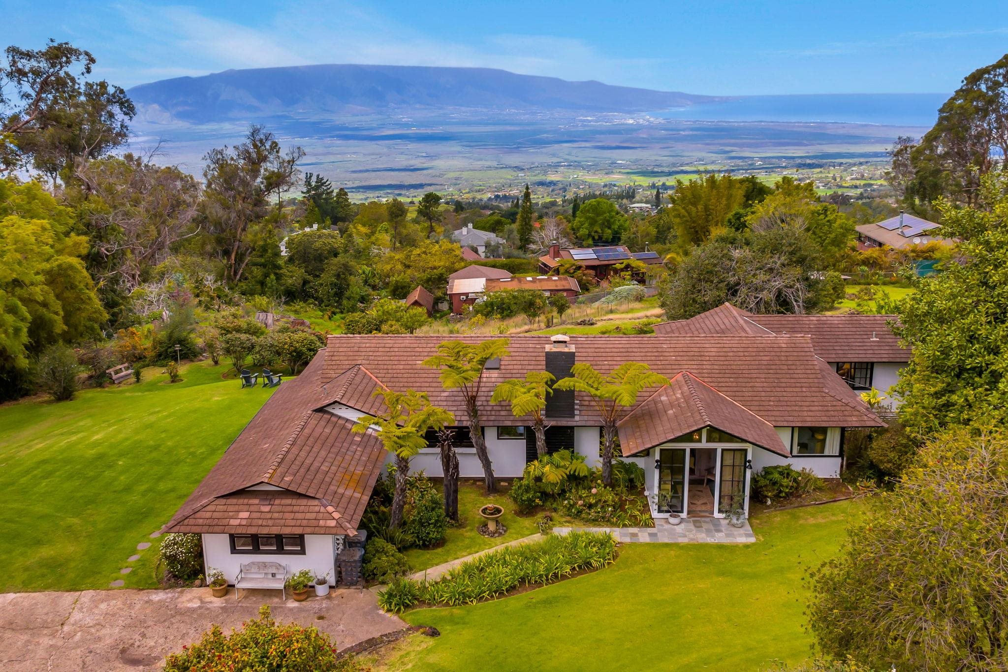 1530a Kamehameiki St Property Photo 1