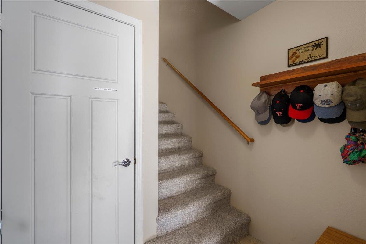 45 E Kuu Aku Ln Property Photo 29