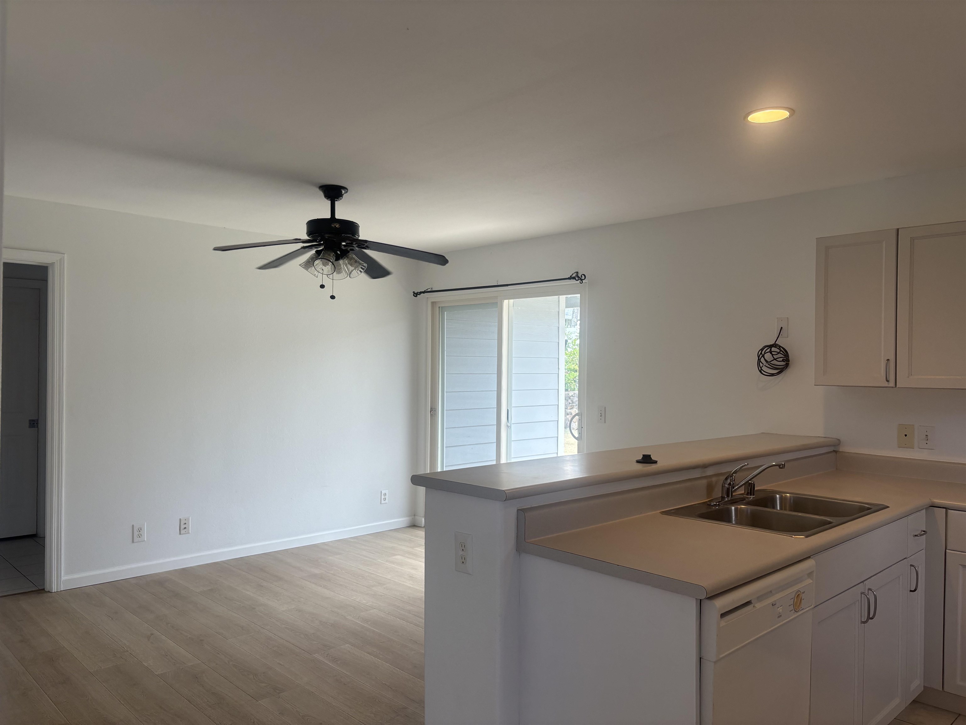 137 Iao Loop Property Photo 8