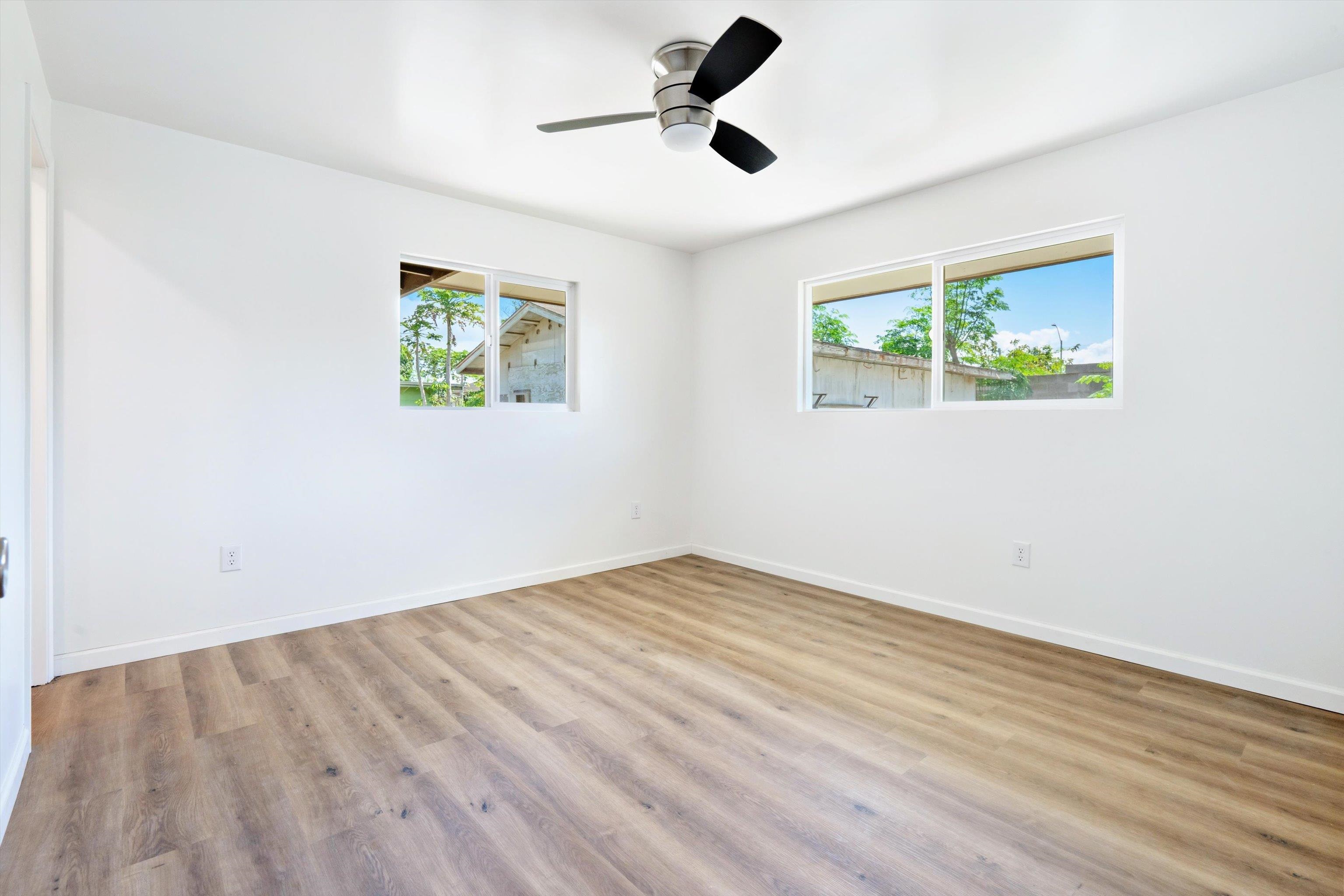 323 W Papa Ave Property Photo 12