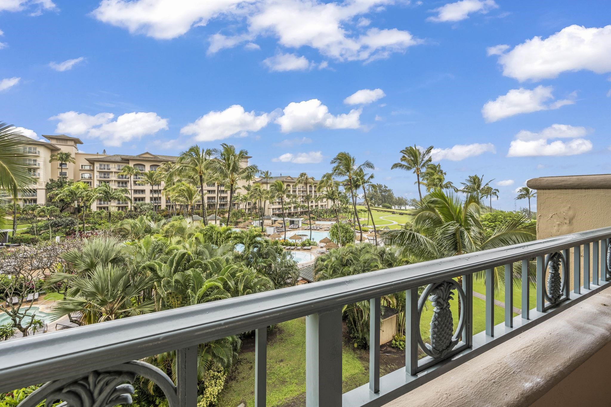 1 Ritz Carlton Dr Property Photo 5