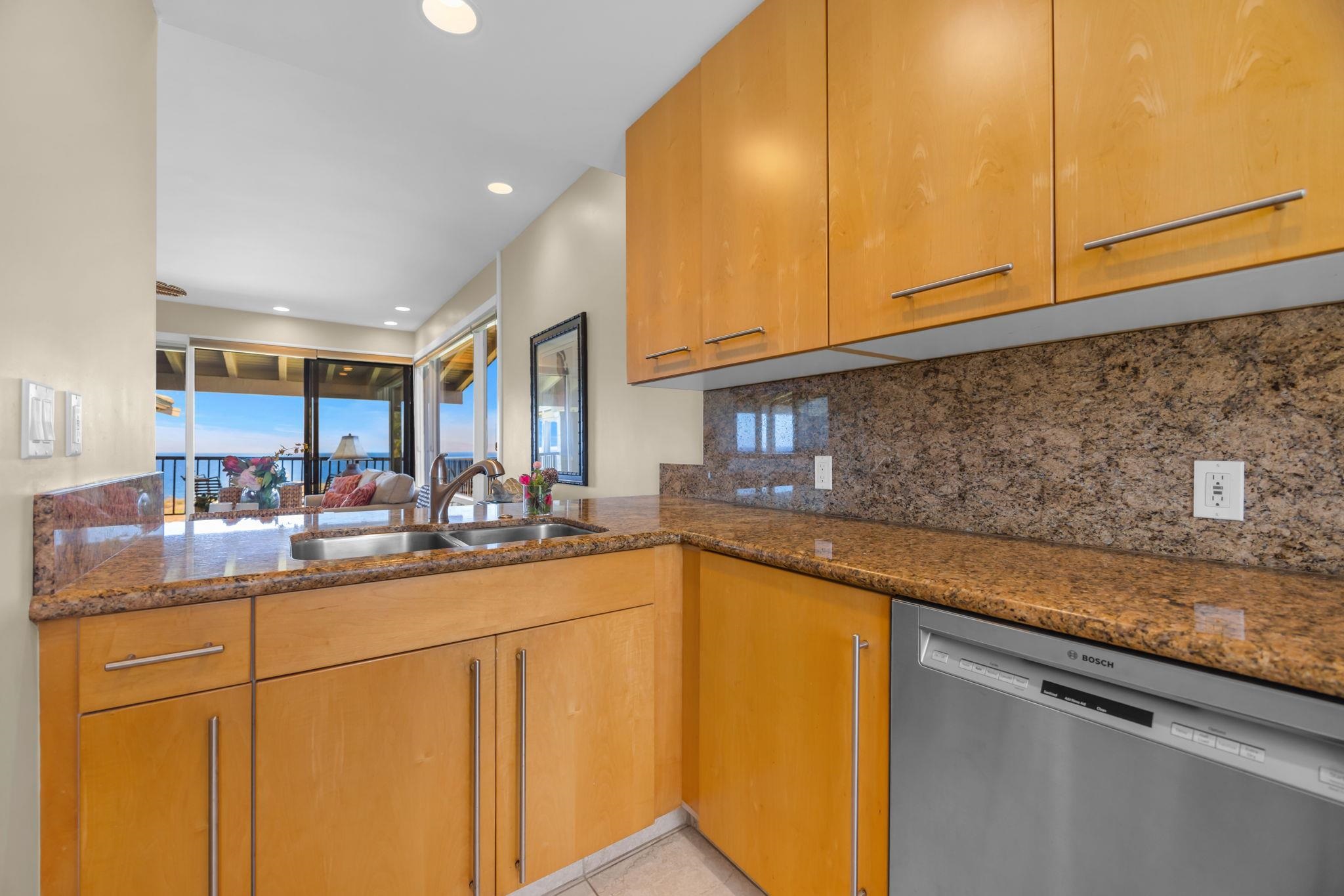 500 Bay Dr Property Photo 22