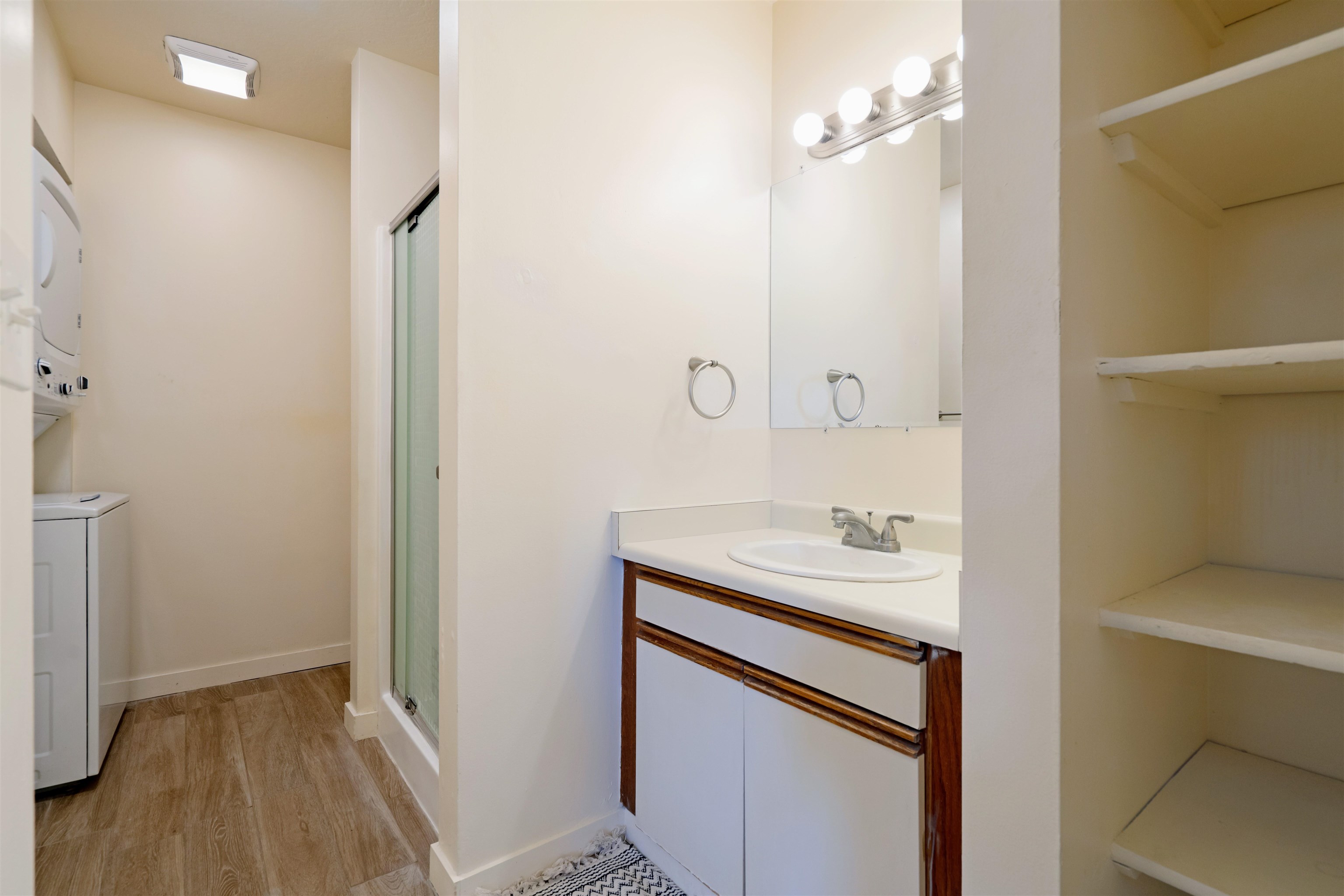 301 Ohina Pl Property Photo 38