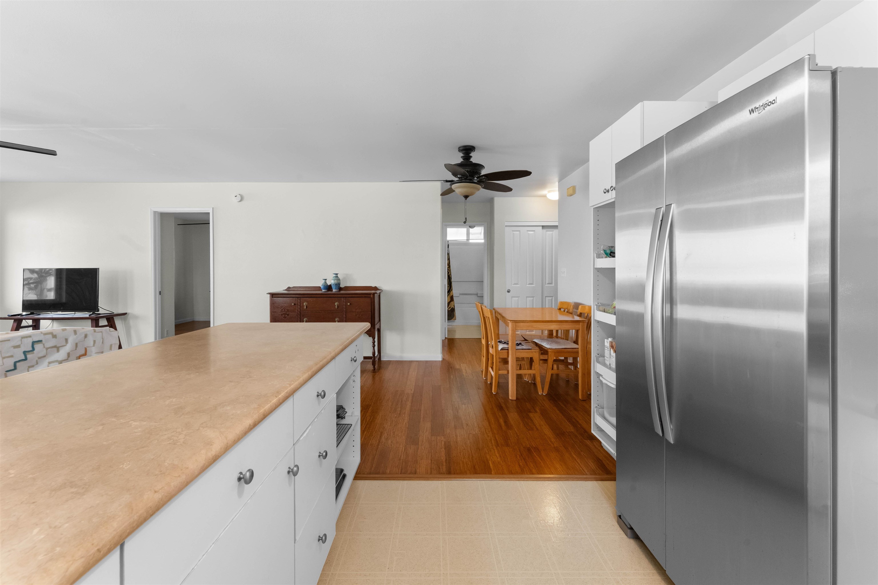39 Hoola Hou St Property Photo 11