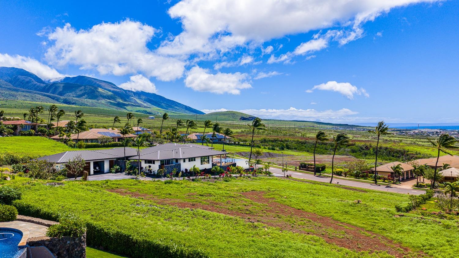447 Anapuni Loop Property Photo 4