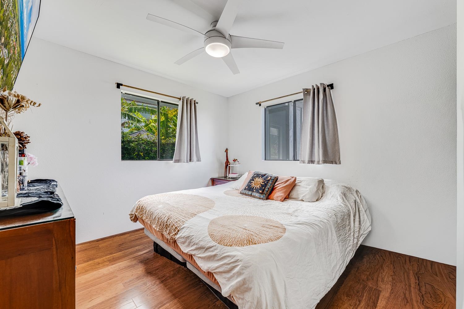 1088 Mamalu Pl Property Photo 9