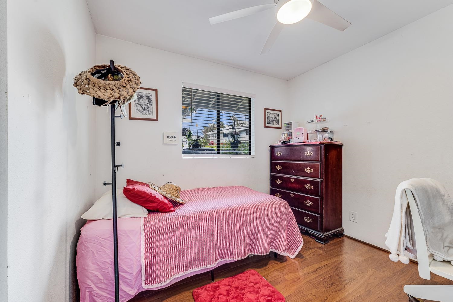 1088 Mamalu Pl Property Photo 24