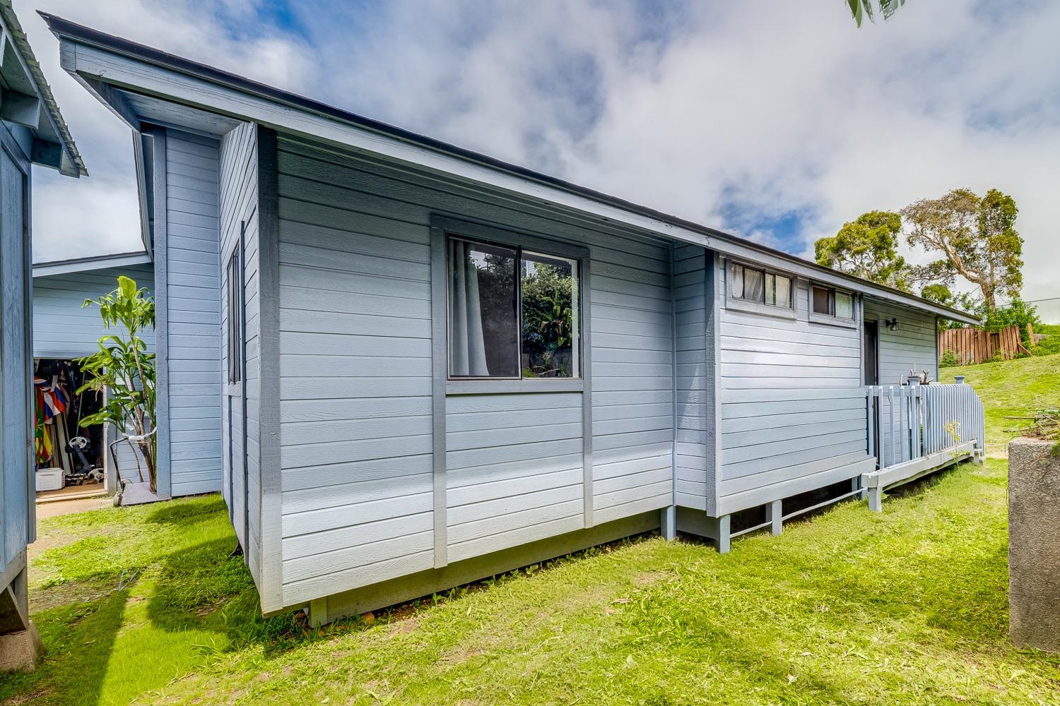 1088 Mamalu Pl Property Photo 40