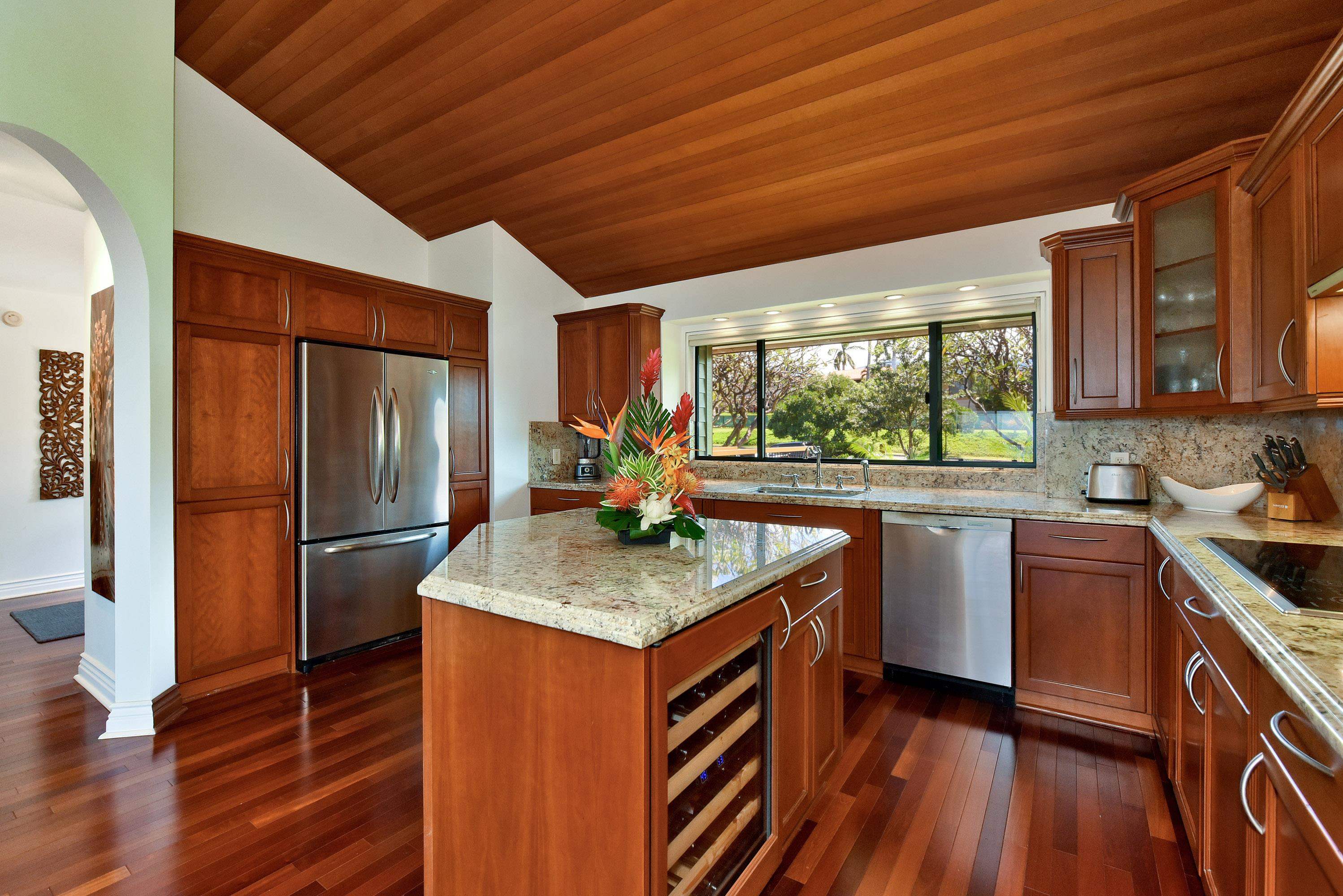 50 Puu Anoano St Property Photo 8