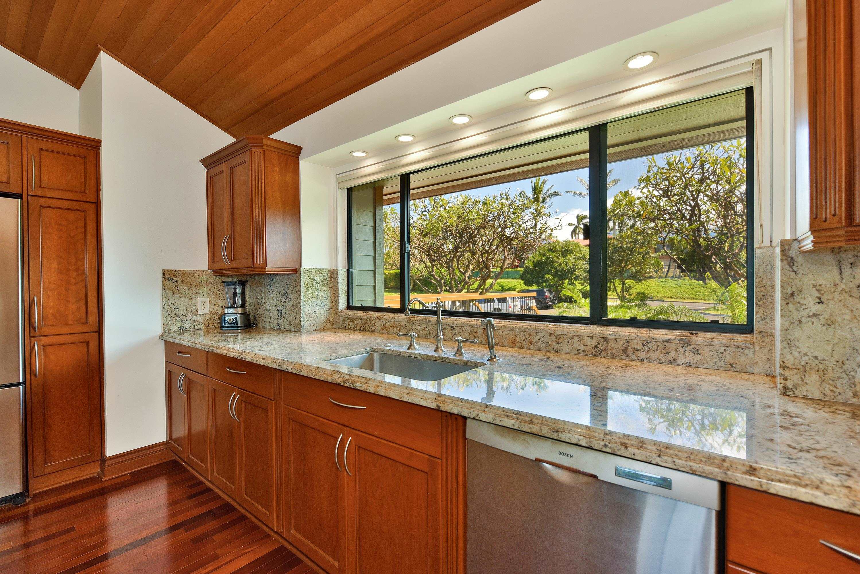 50 Puu Anoano St Property Photo 10