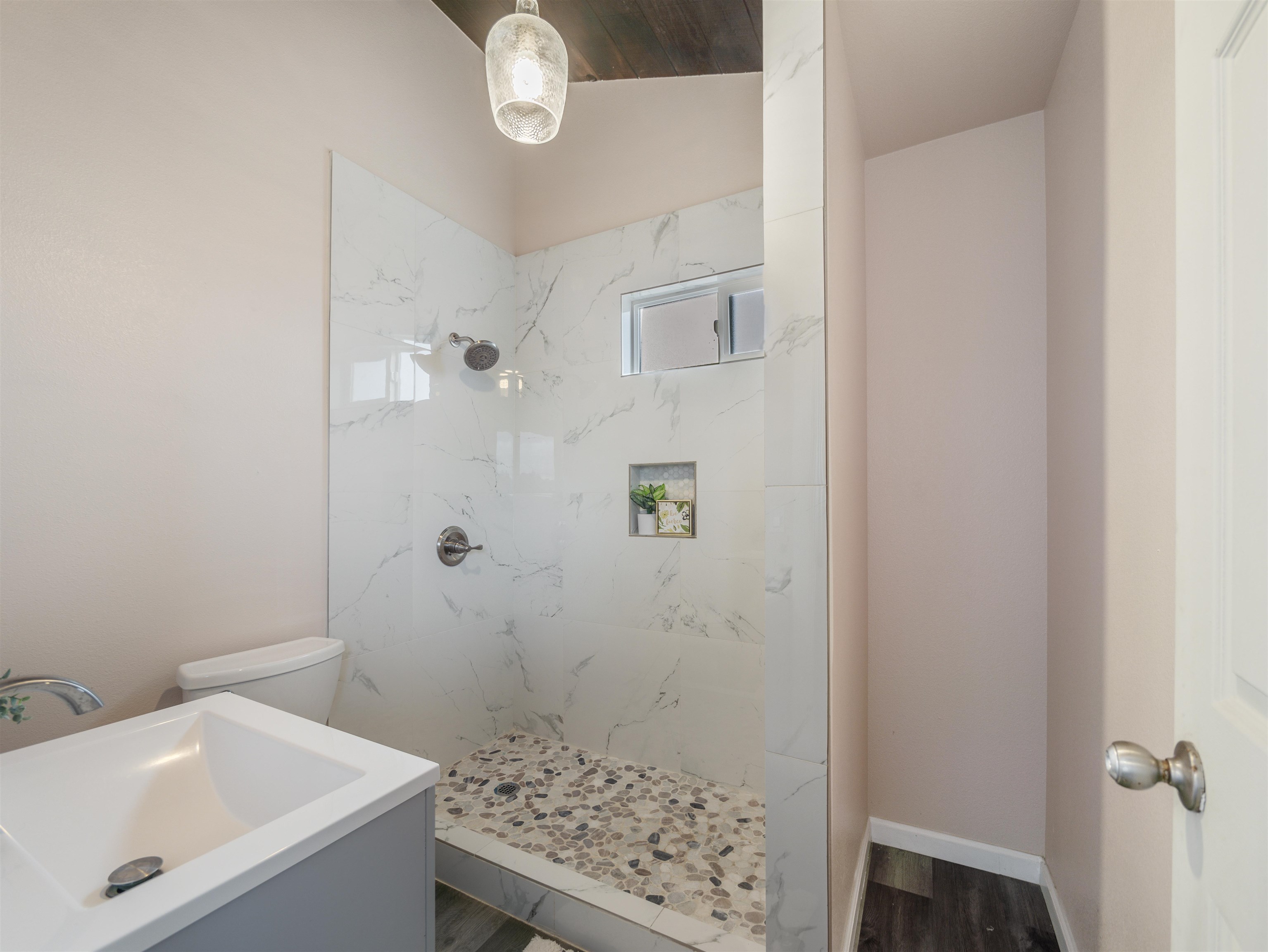 145 Kane St Property Photo 17