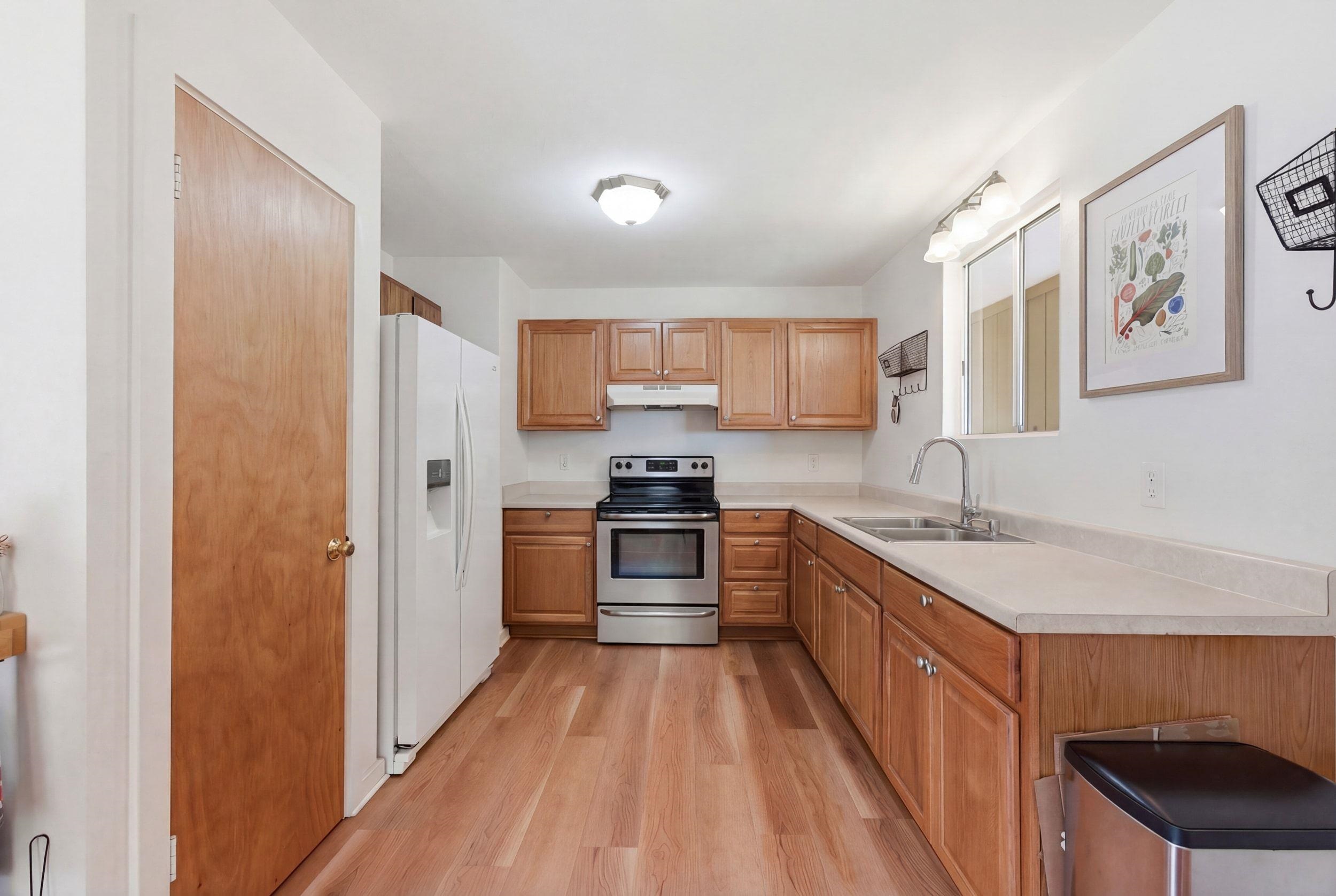 279 Olani Pl Property Photo 4