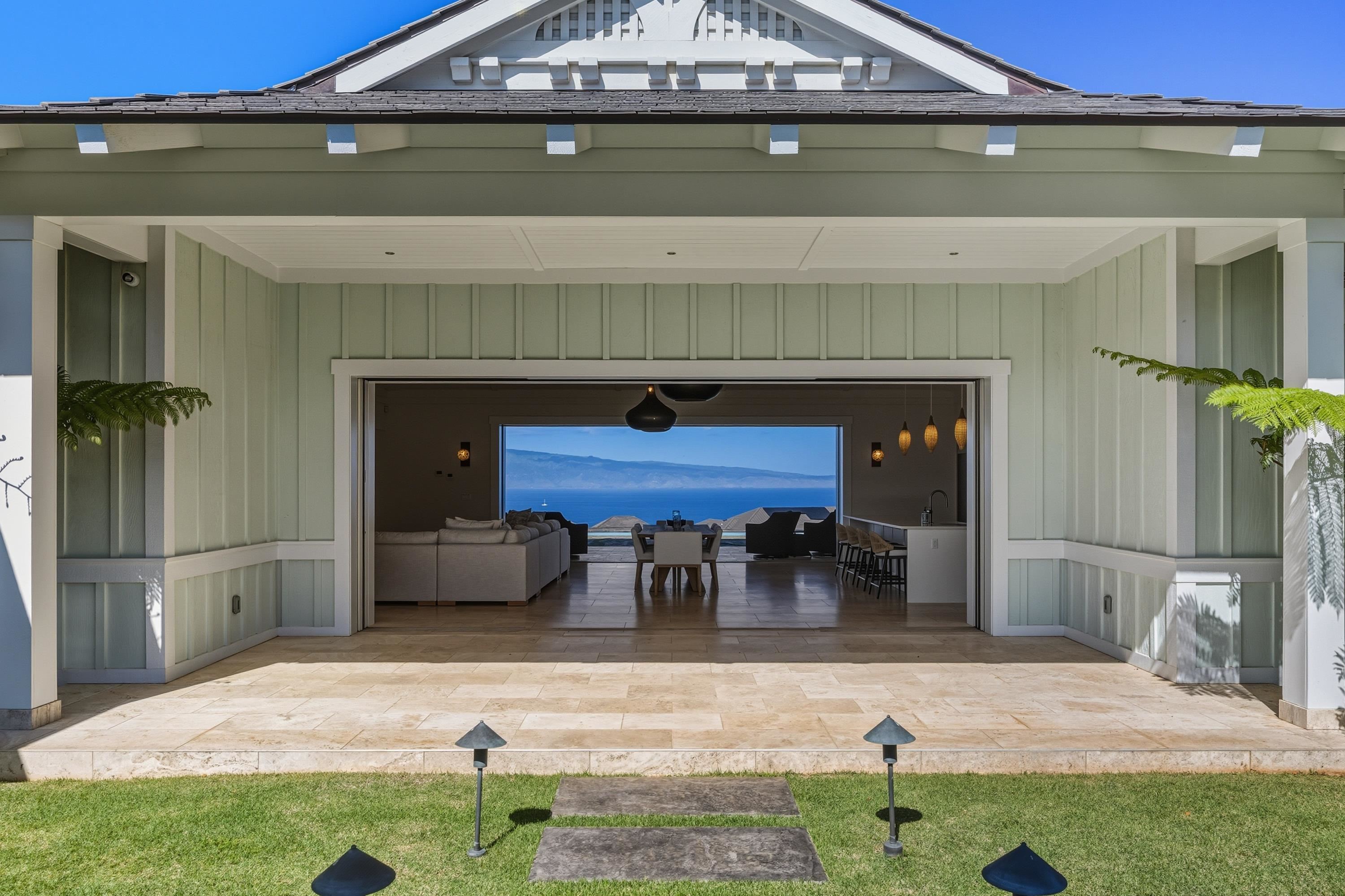 310 Mahana Ridge St Property Photo 46