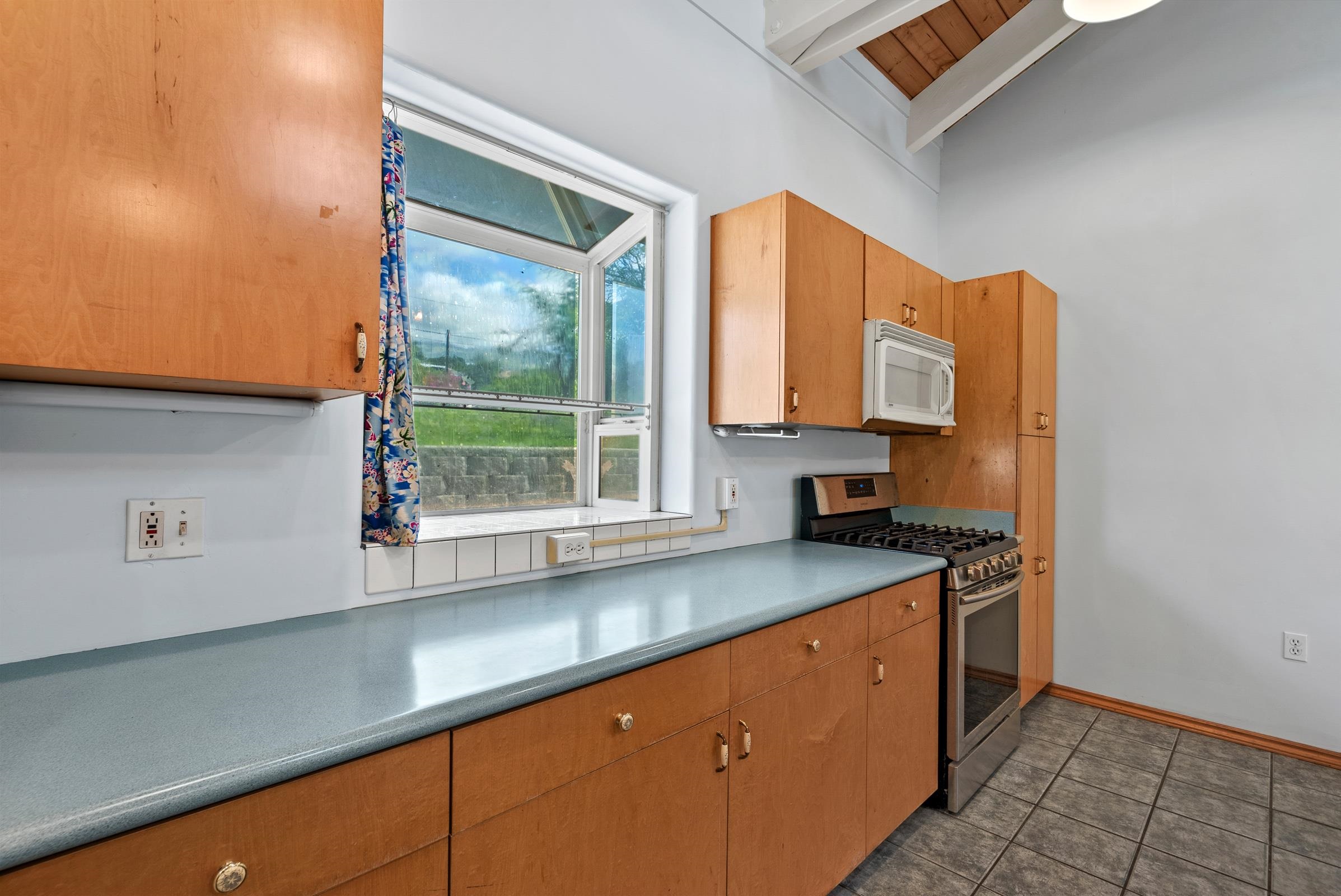 3330 Kehala Dr Property Photo 5