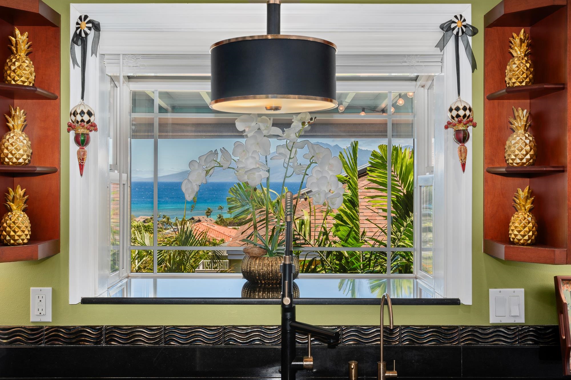132 Kahana Nui Rd Property Photo 2