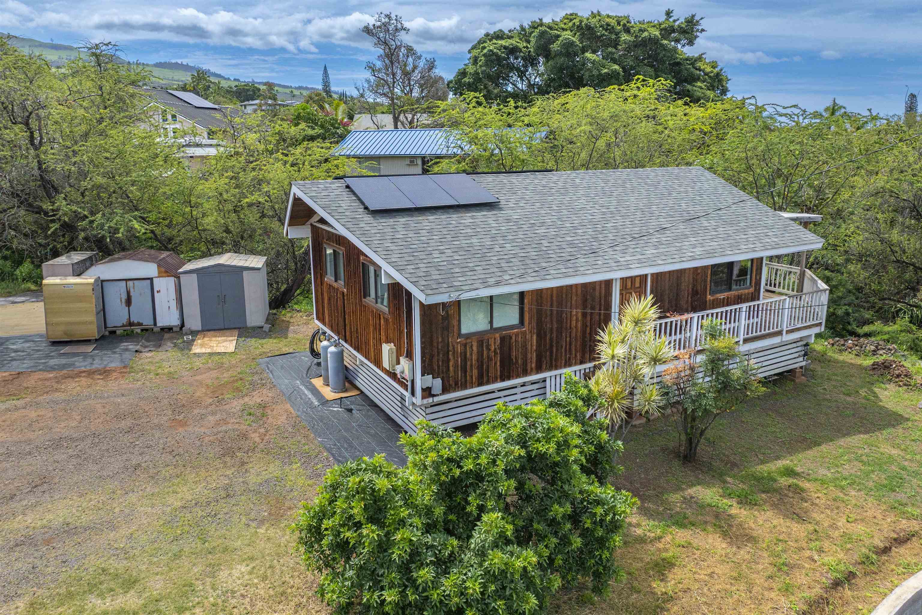 3325 Mapu Pl Property Photo 2