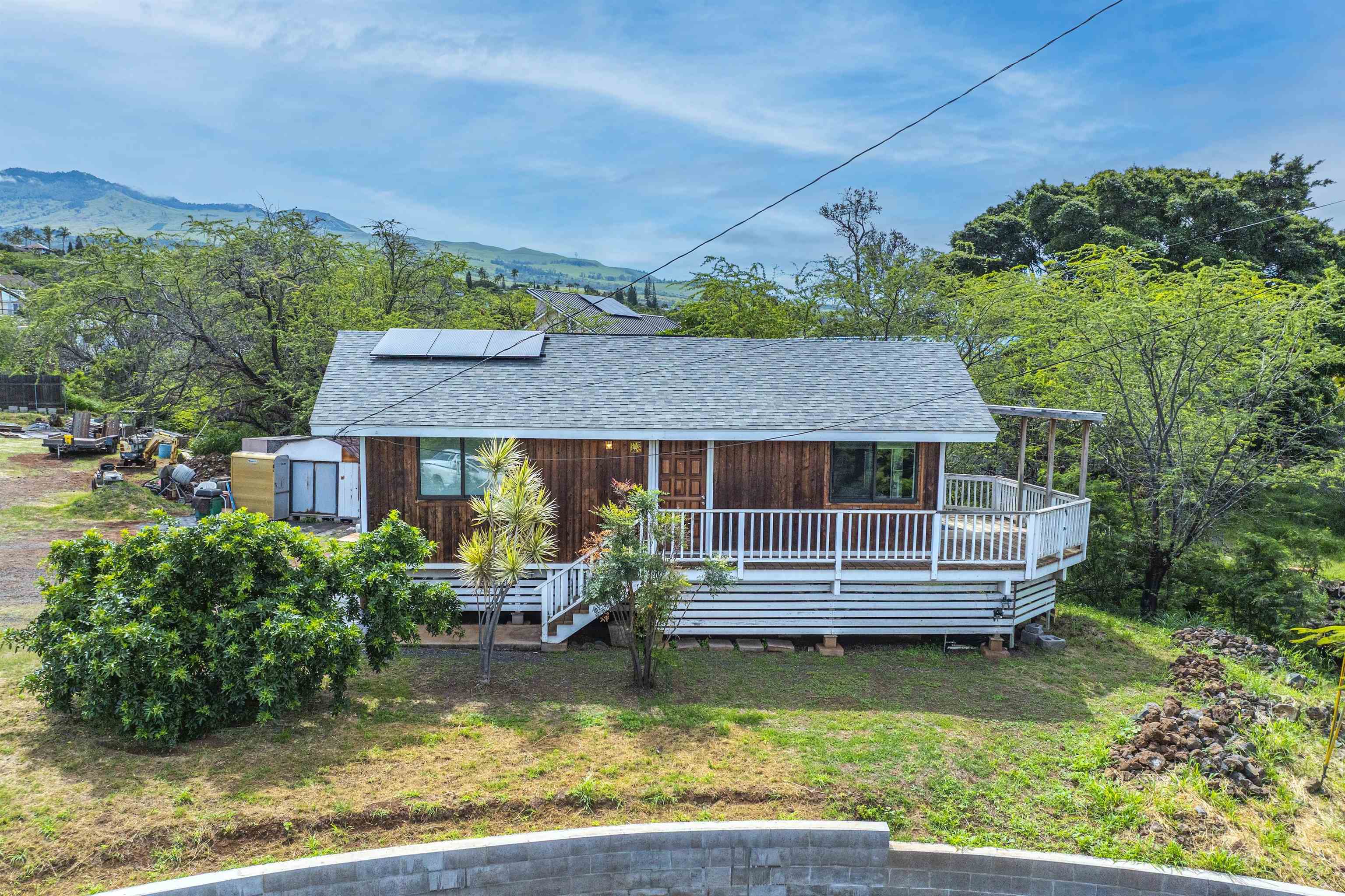 3325 Mapu Pl Property Photo 3