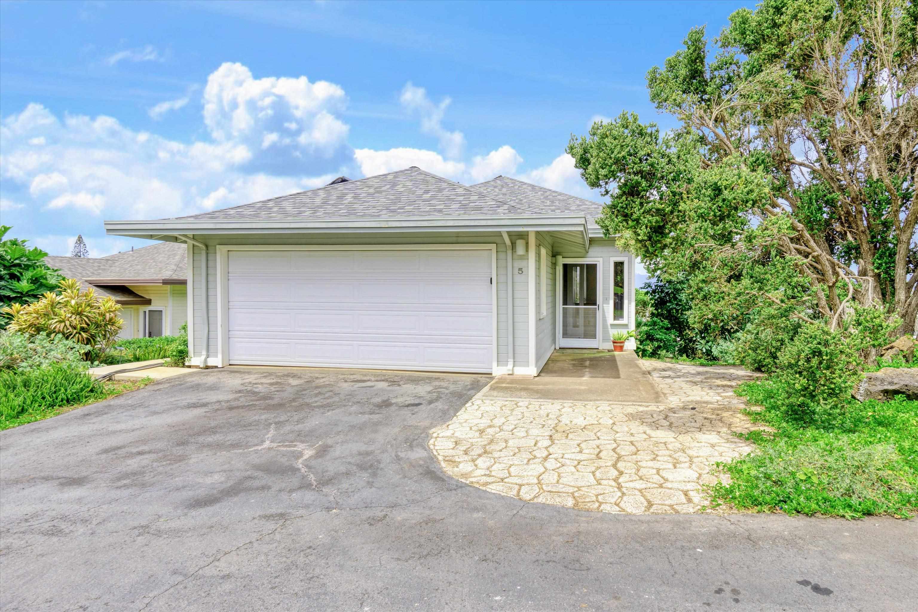 2811 Liholani St Property Photo 5