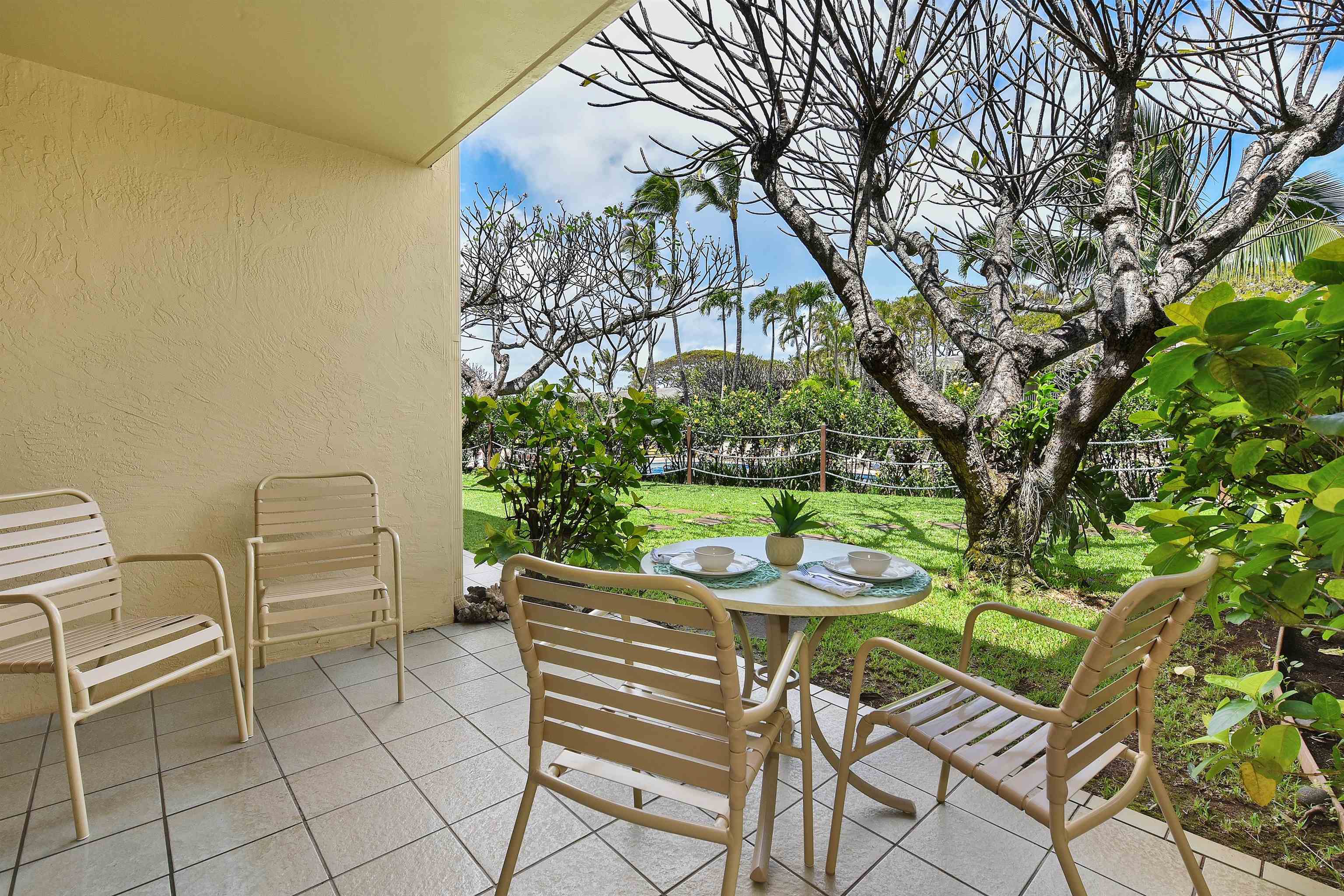 5315 Lower Honoapiilani Rd Property Photo 1