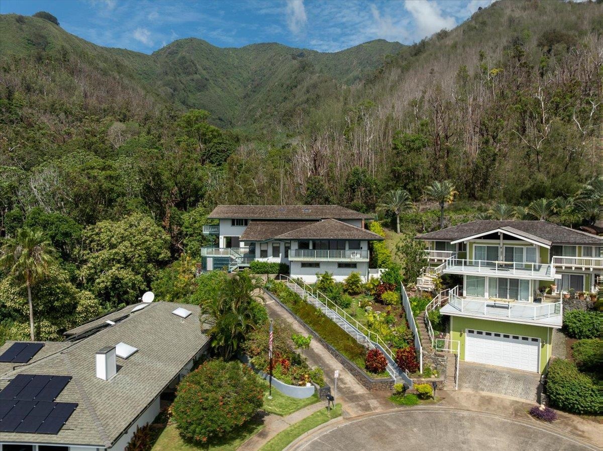 558 Polulani Dr Property Photo 2