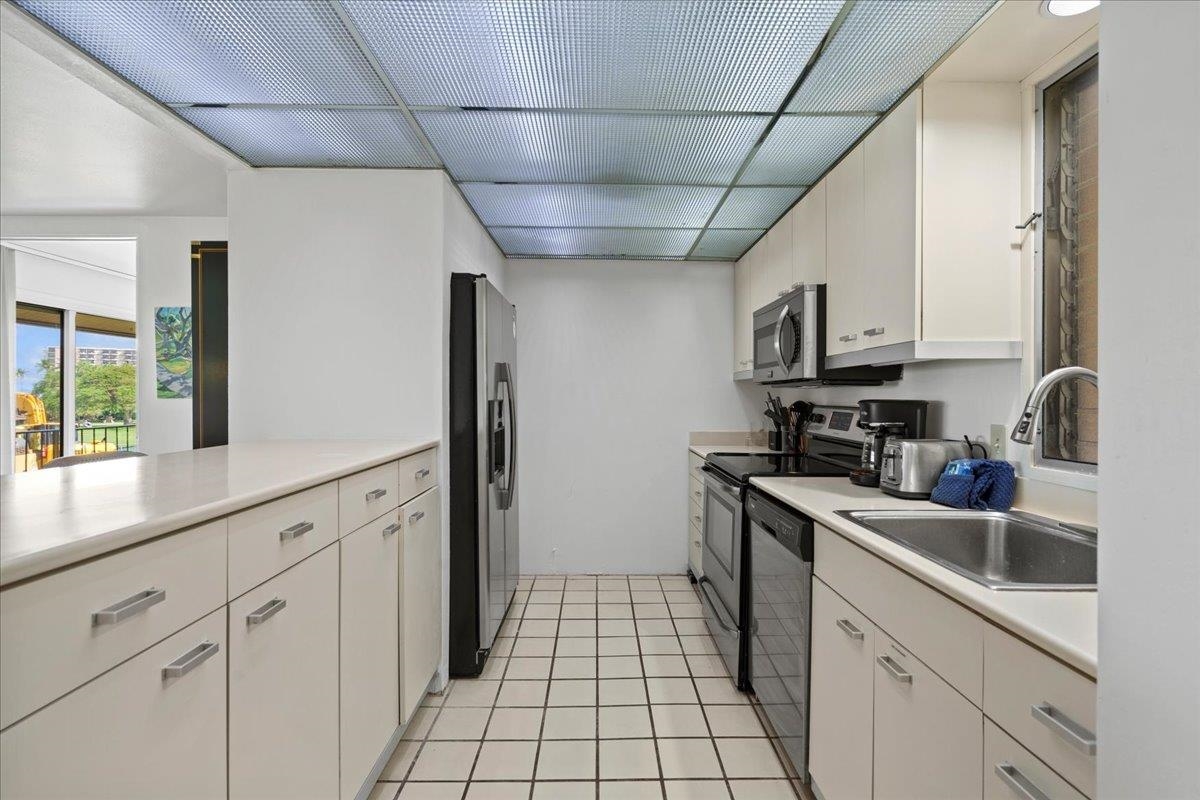 2661 Kekaa Dr Property Photo 4