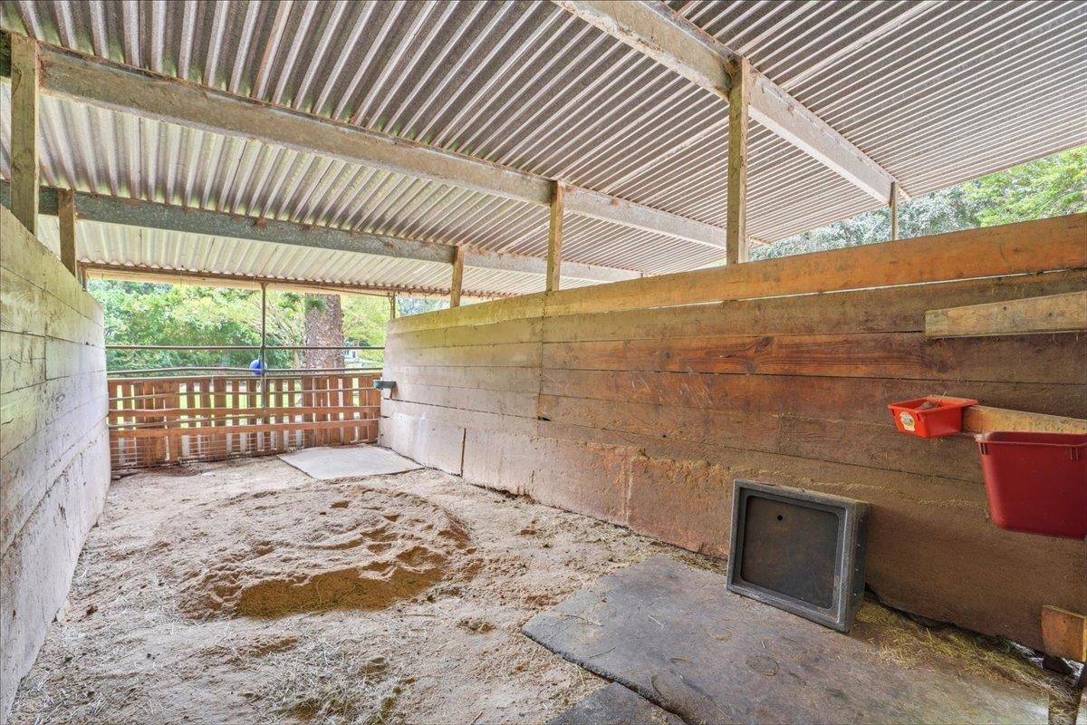 61 Kee Rd Property Photo 12