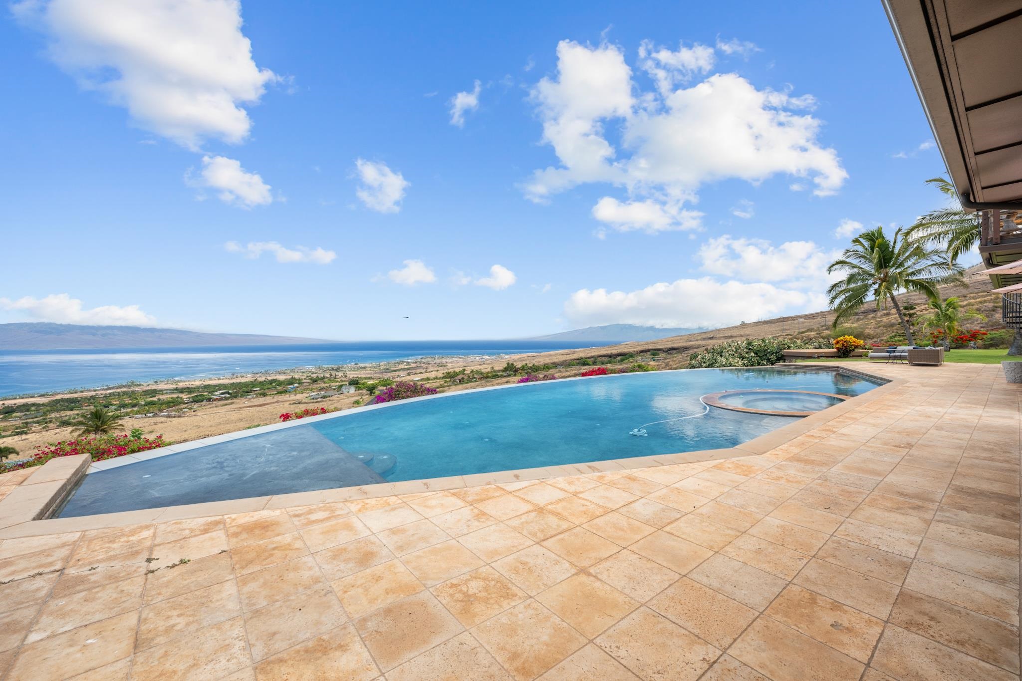 554 Punakea Loop Property Photo 30