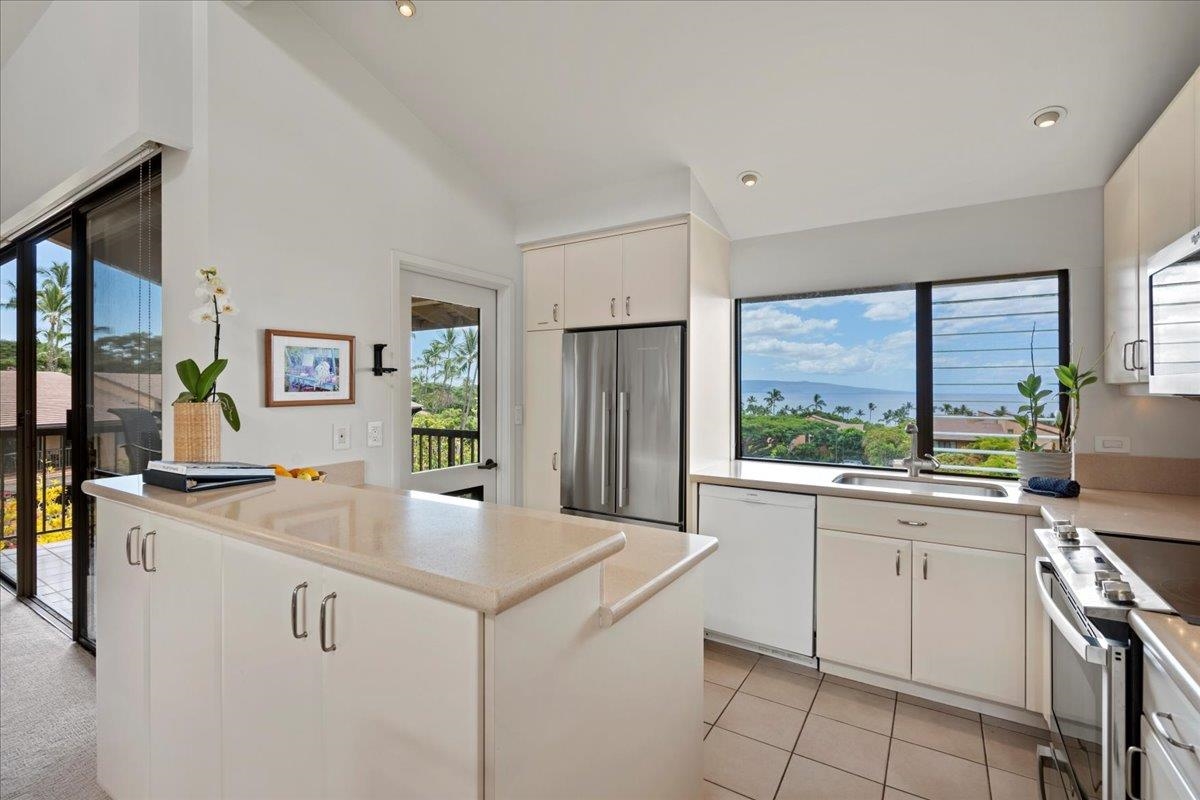 3300 Wailea Alanui Dr Property Photo 5