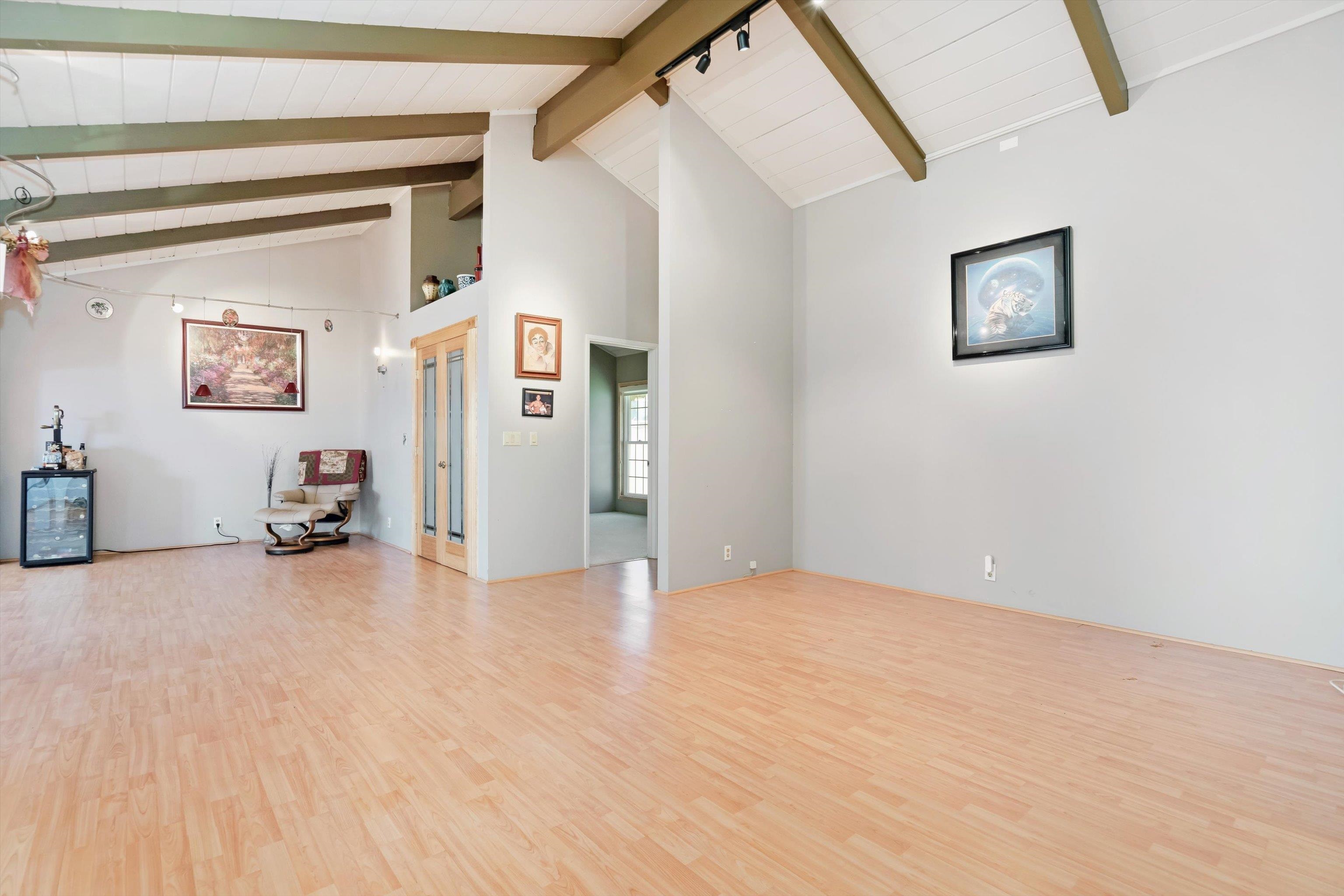 409354 Property Photo 13