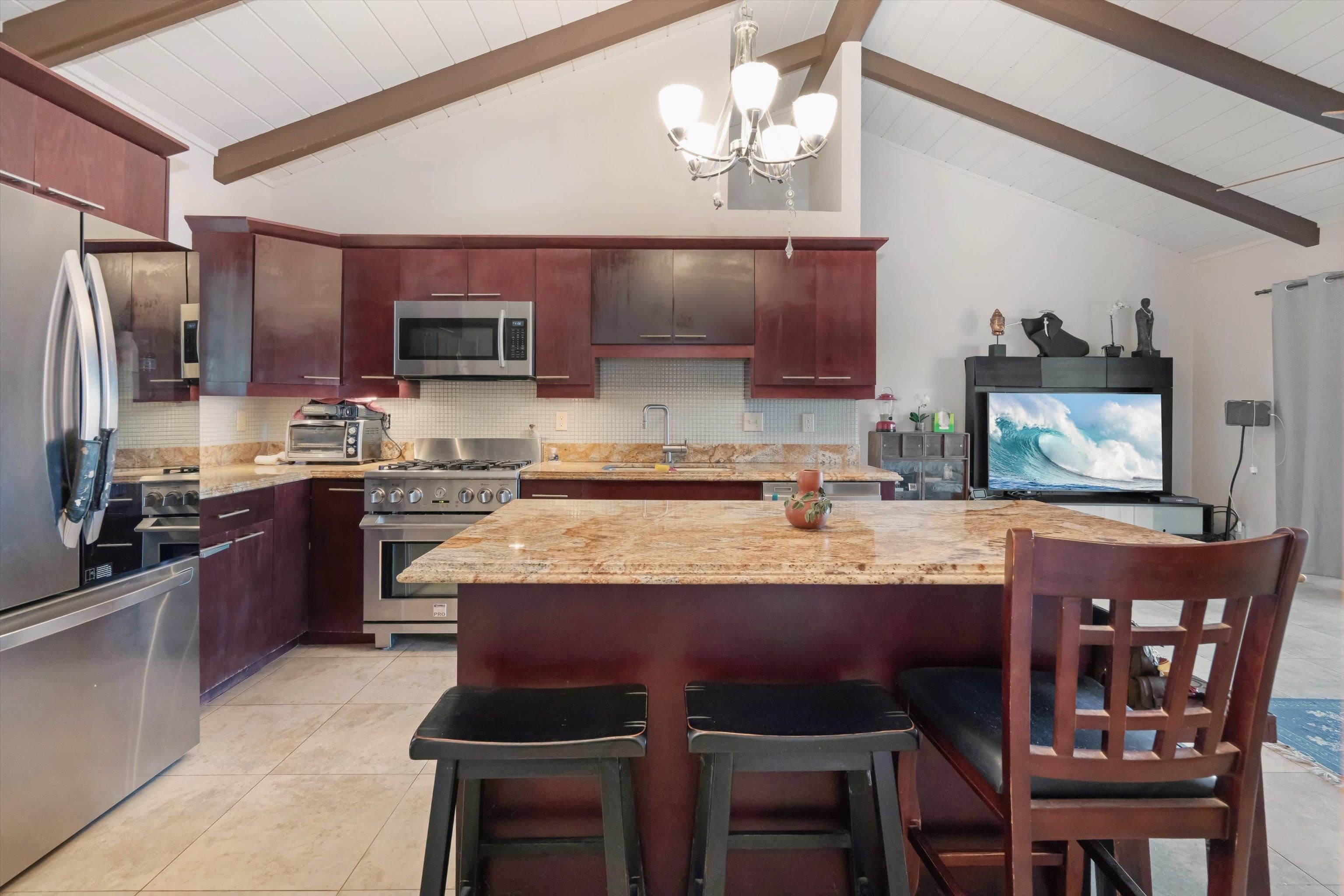 409354 Property Photo 17