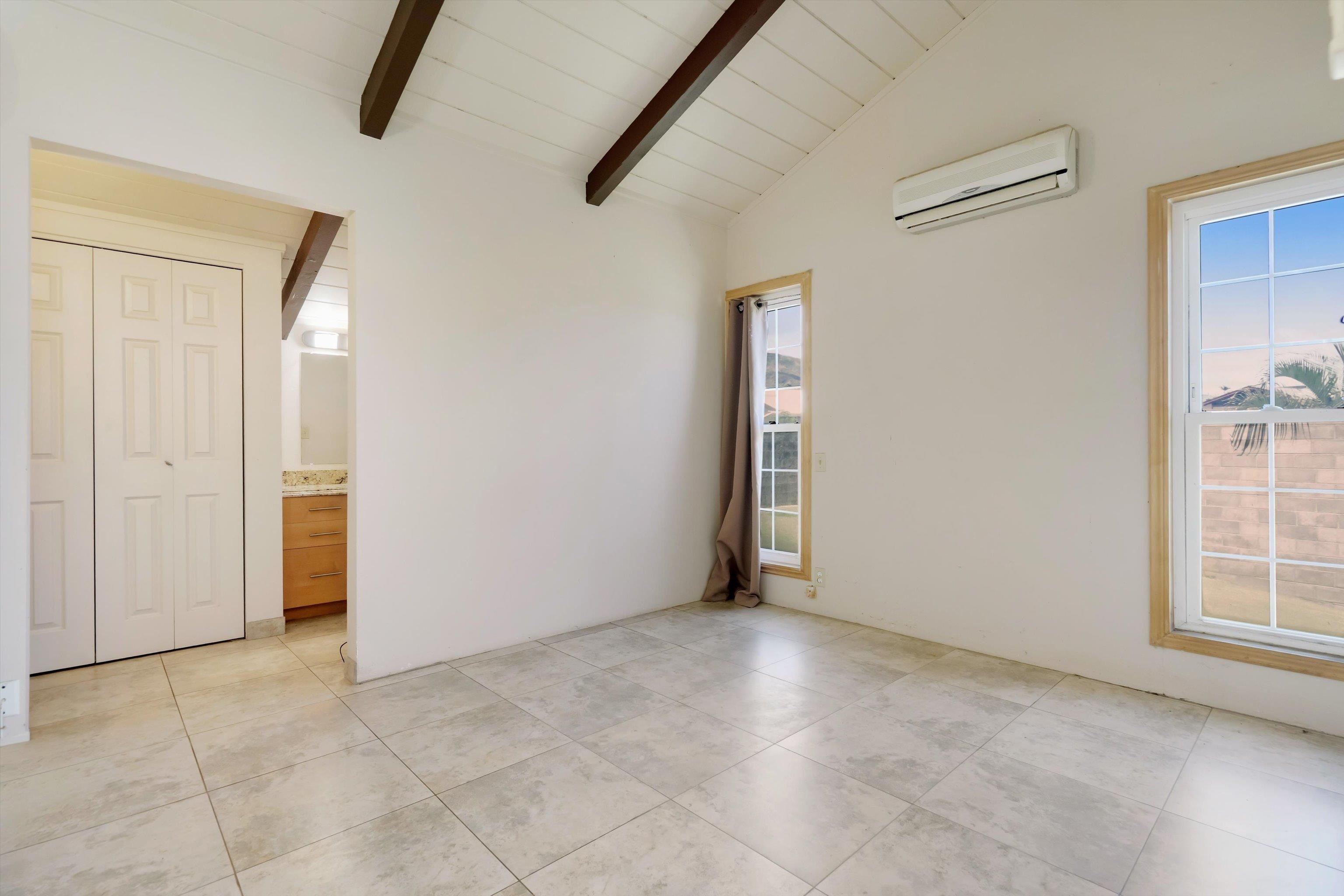 409354 Property Photo 18