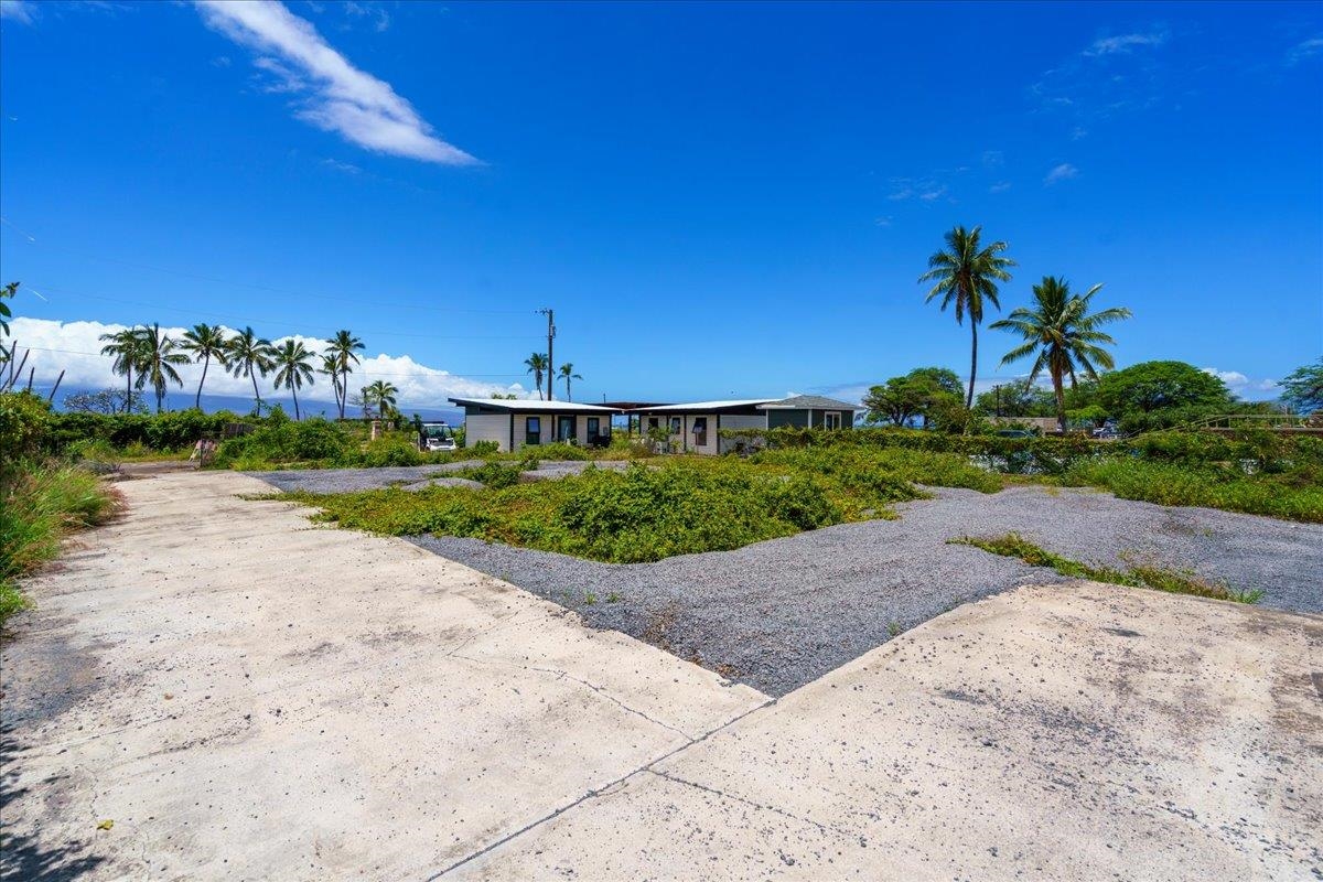 1184 Halepaka Pl Property Photo 7
