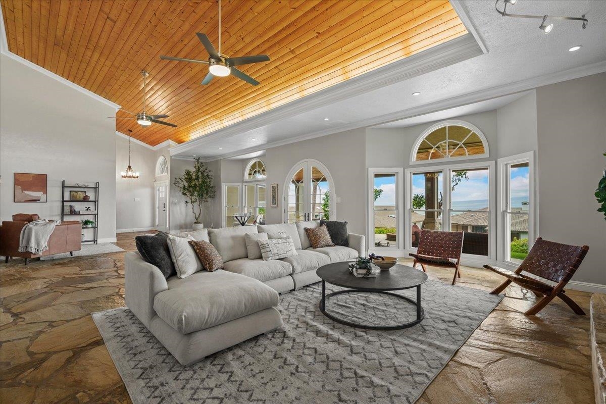 544 Iiwi Way Property Photo 1