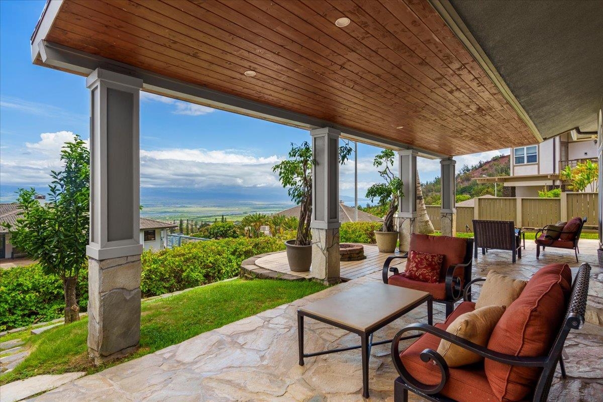 544 Iiwi Way Property Photo 8