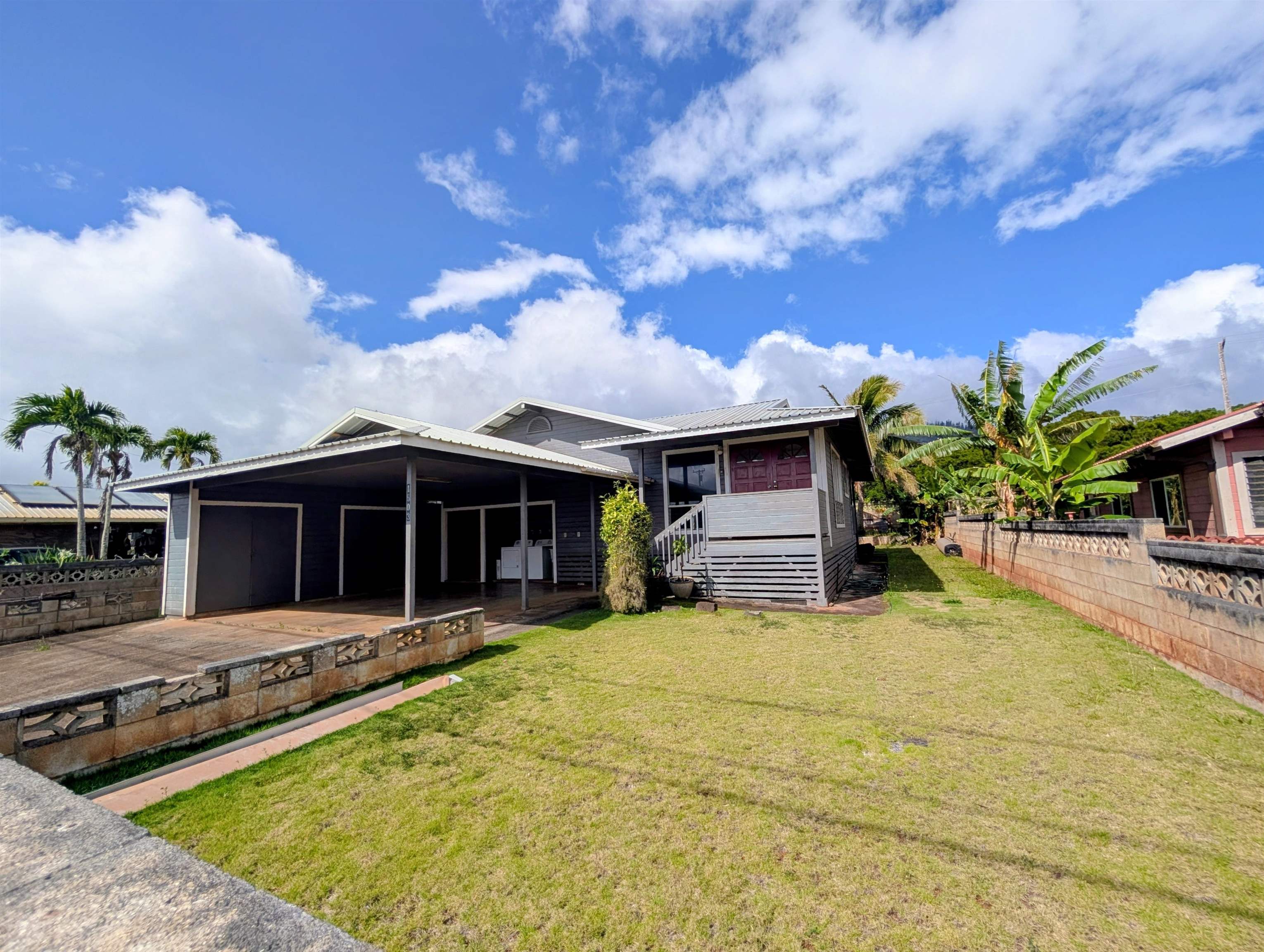 1503 Pakali St Property Photo 1