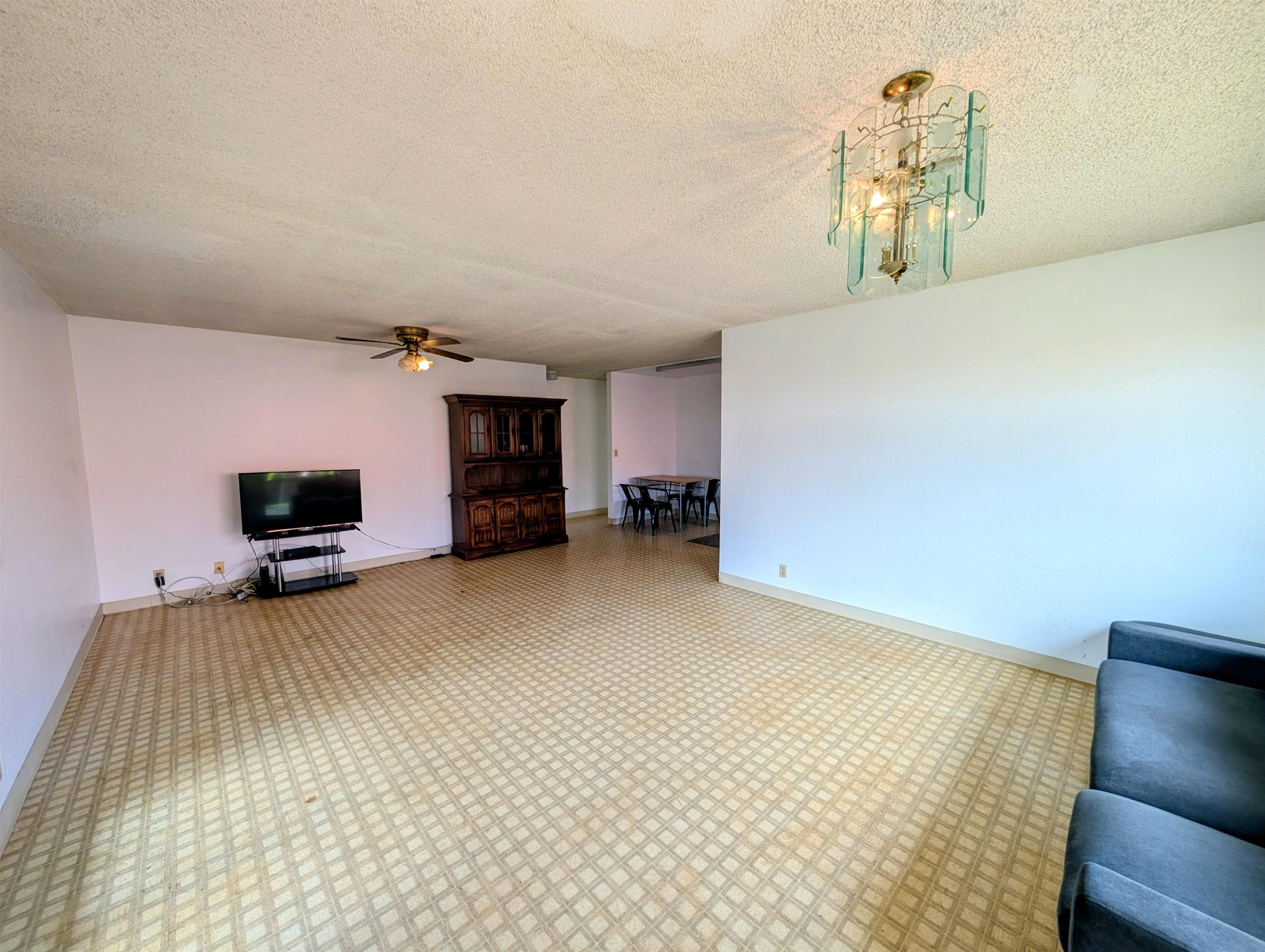 1503 Pakali St Property Photo 4
