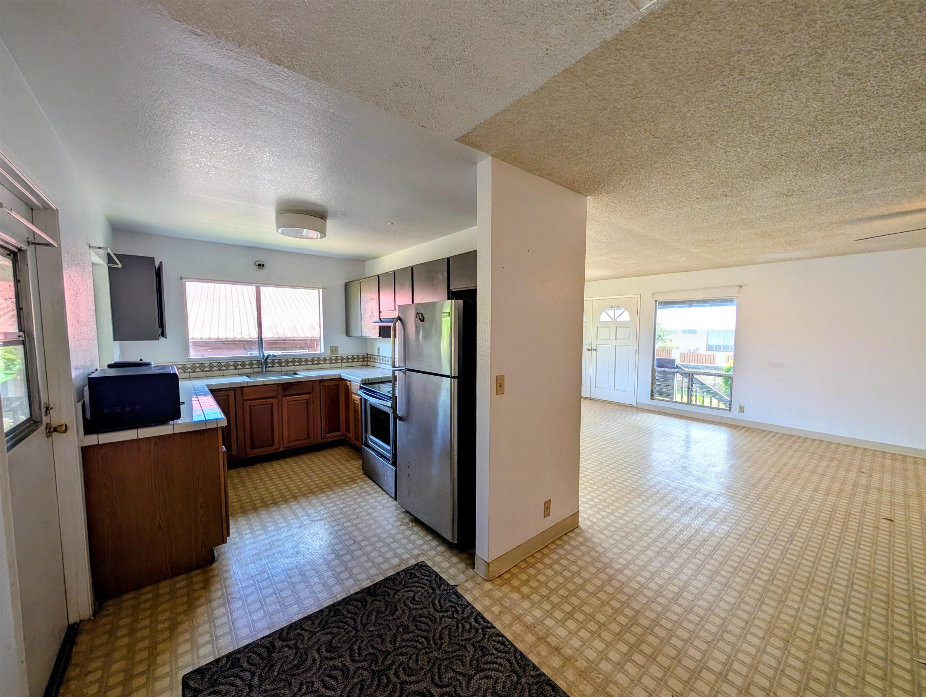 1503 Pakali St Property Photo 5