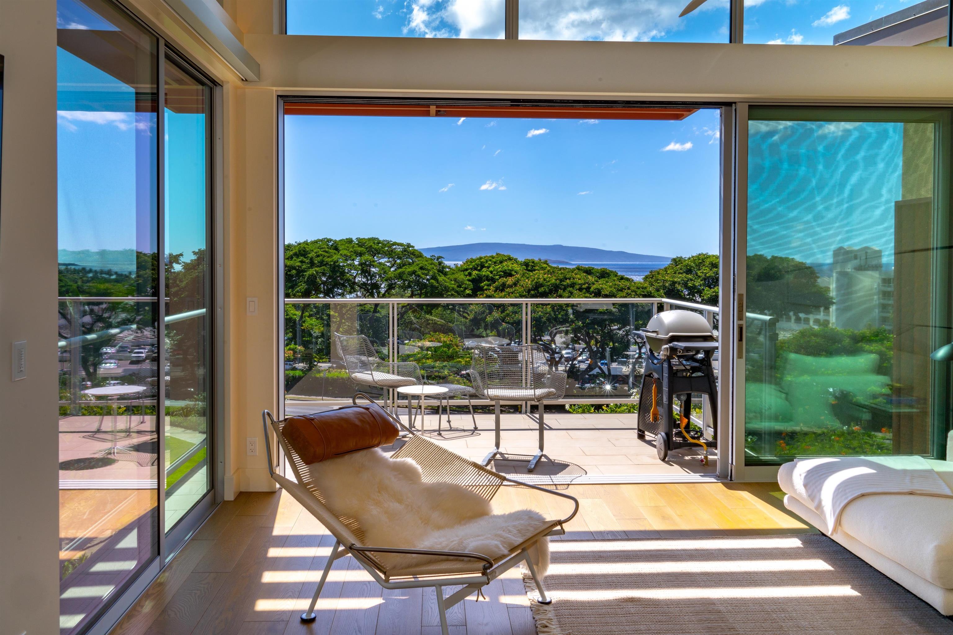 137 Holomoana Way Property Photo 2