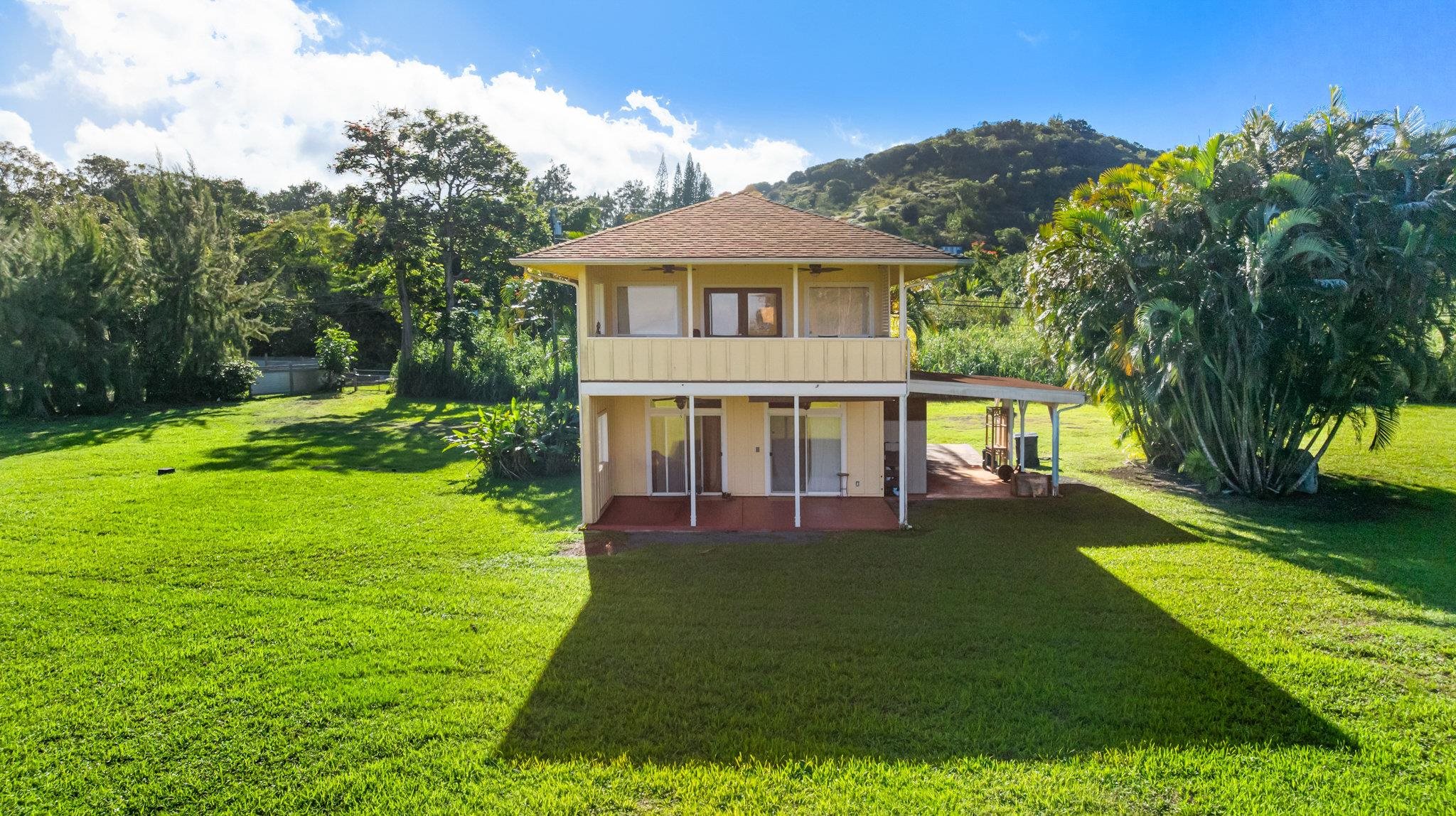 654 Kaupakalua Rd Property Photo 4