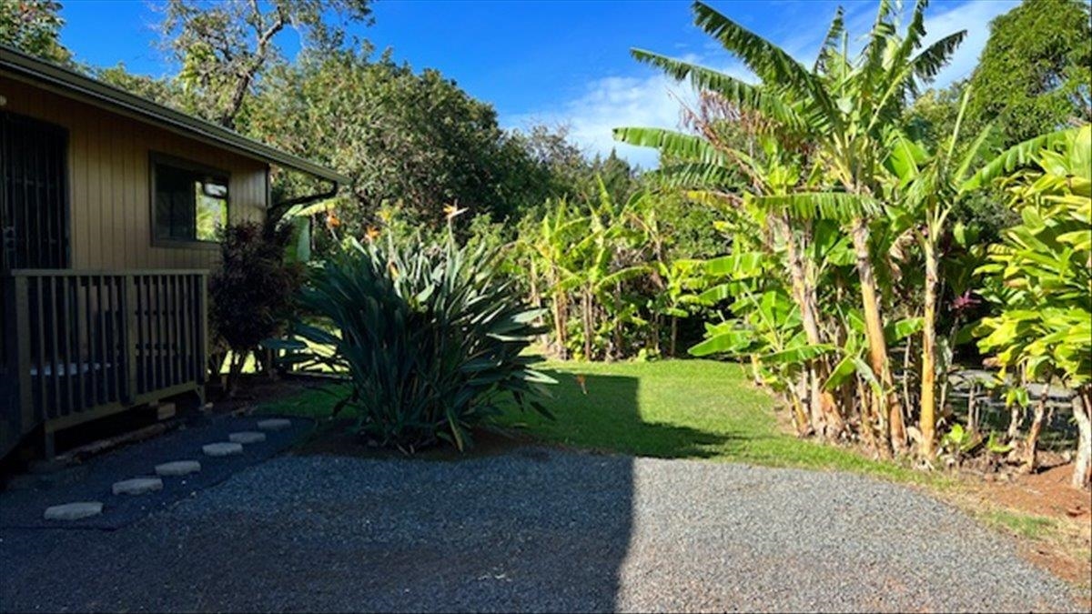 2130 Kauhikoa Rd Property Photo 16
