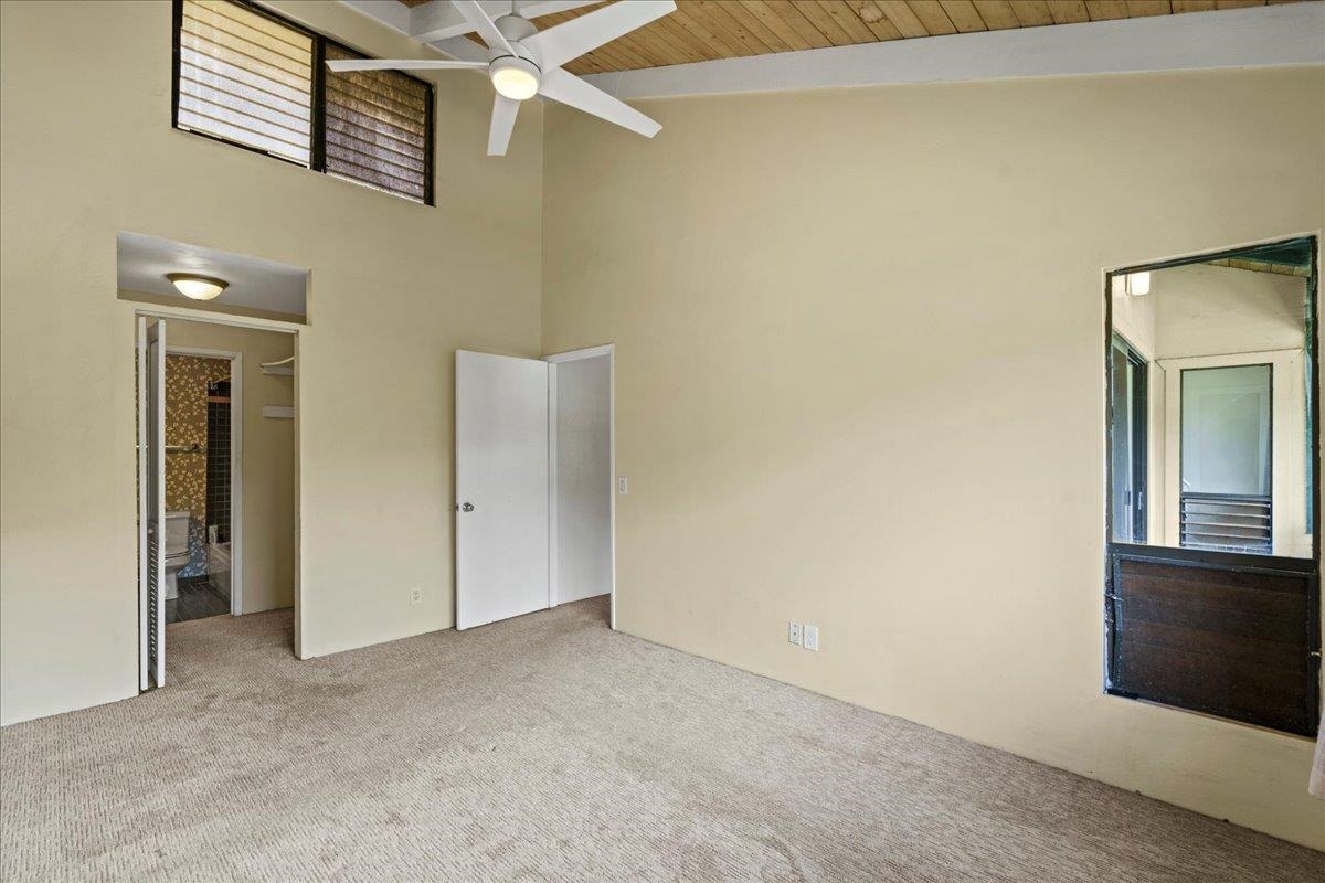 2180 Vineyard St Property Photo 8