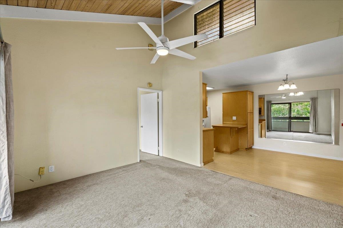 2180 Vineyard St Property Photo 14