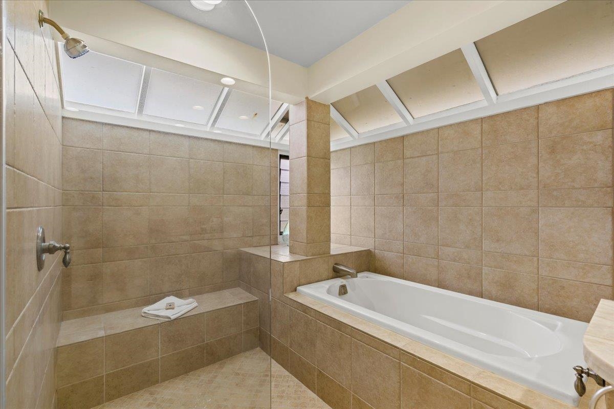 500 Bay Dr Property Photo 34