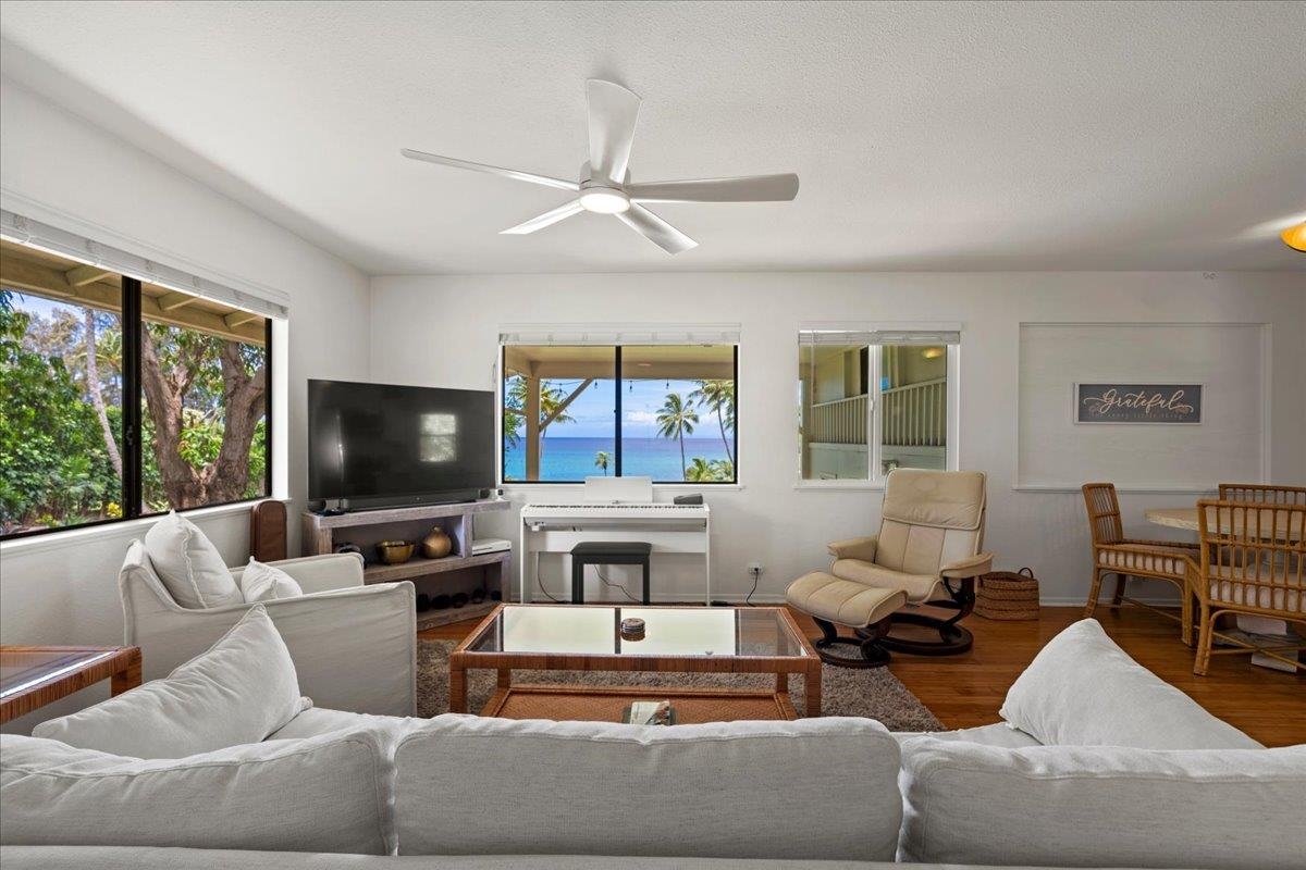 4025 Lower Honoapiilani Rd Property Photo 10